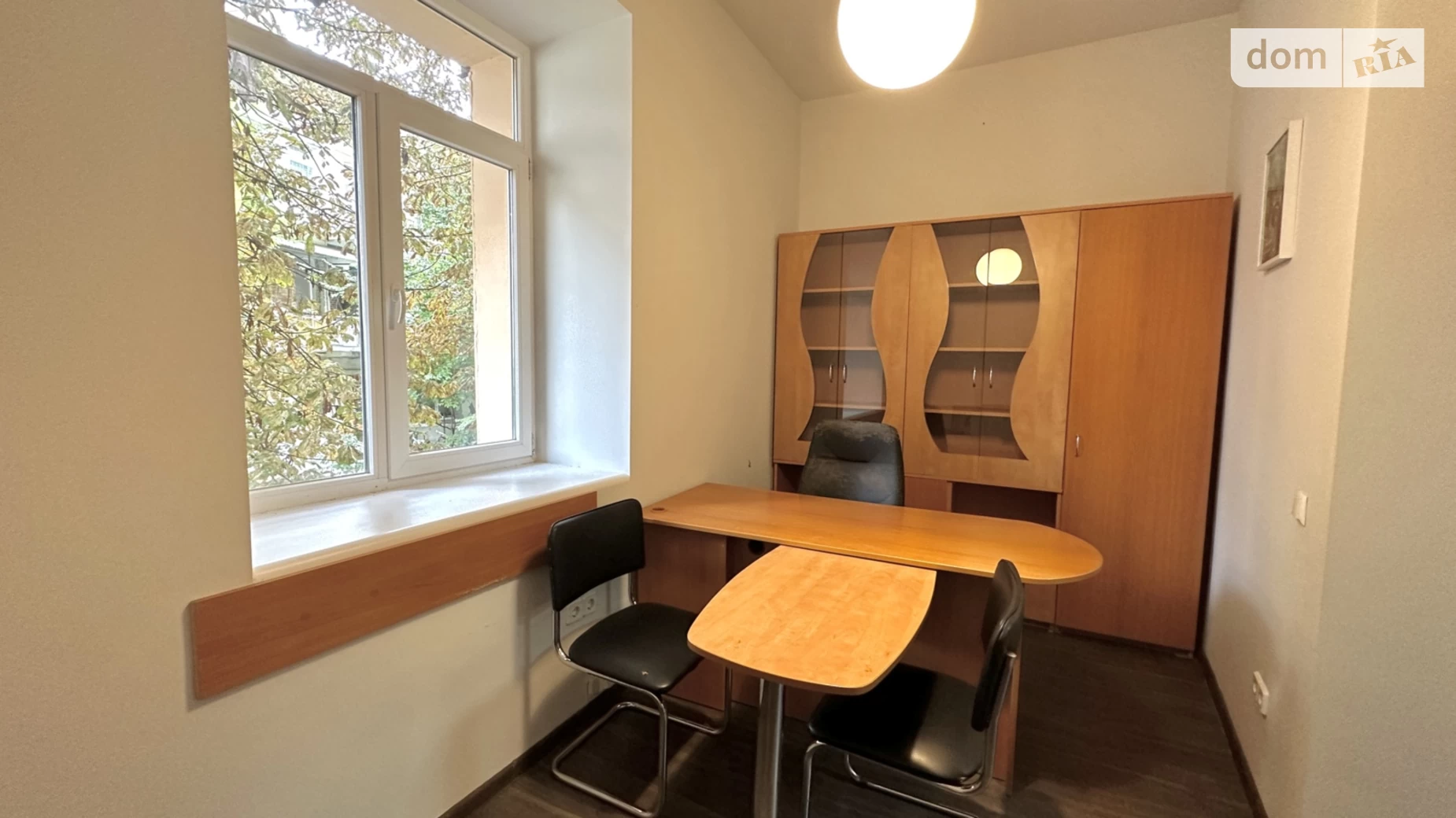 Здається в оренду офіс 70 кв. м в бізнес-центрі, цена: 490 $ - фото 2