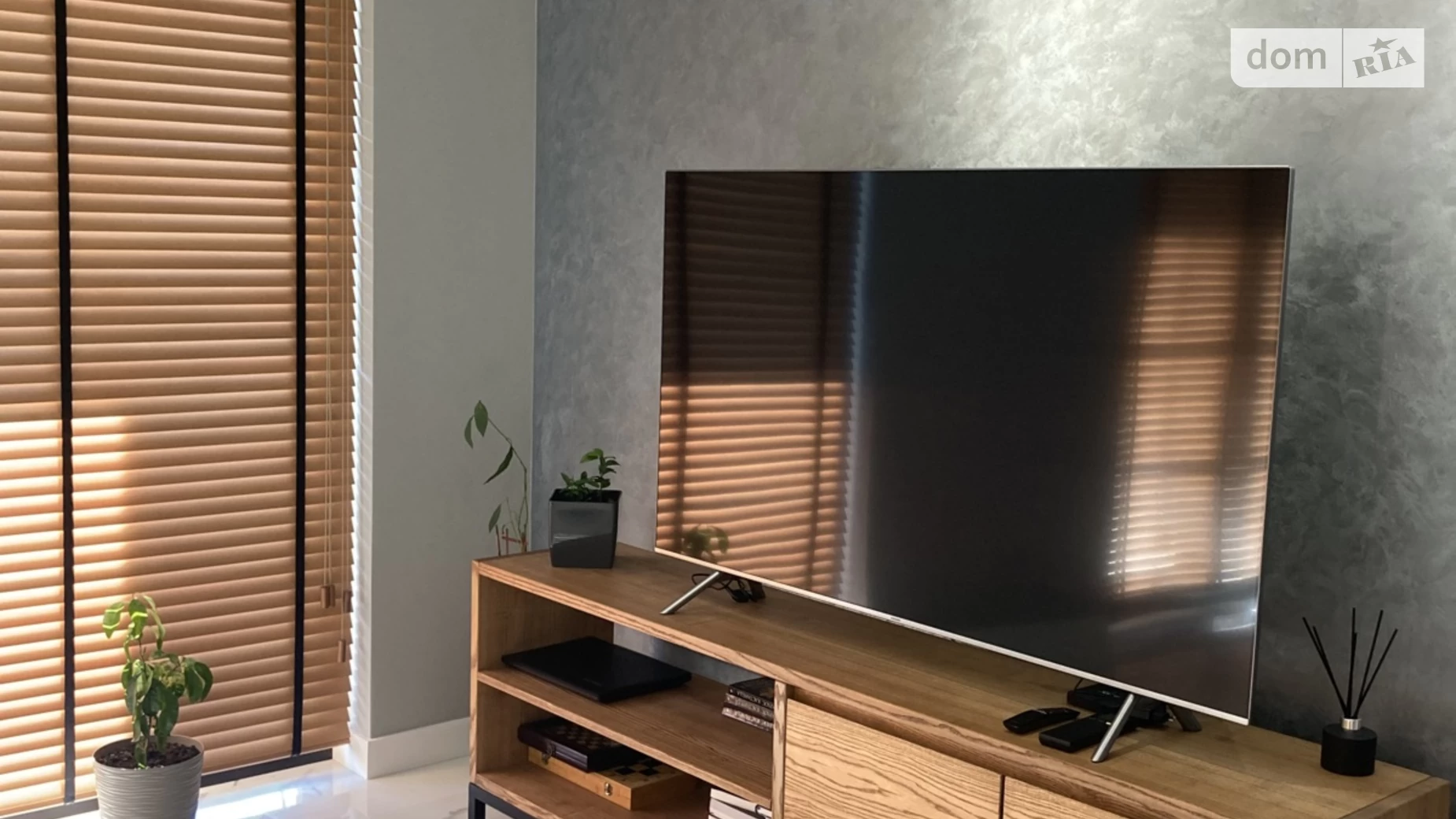 Продается одноэтажный дом 140 кв. м с садом, цена: 275000 $ - фото 2