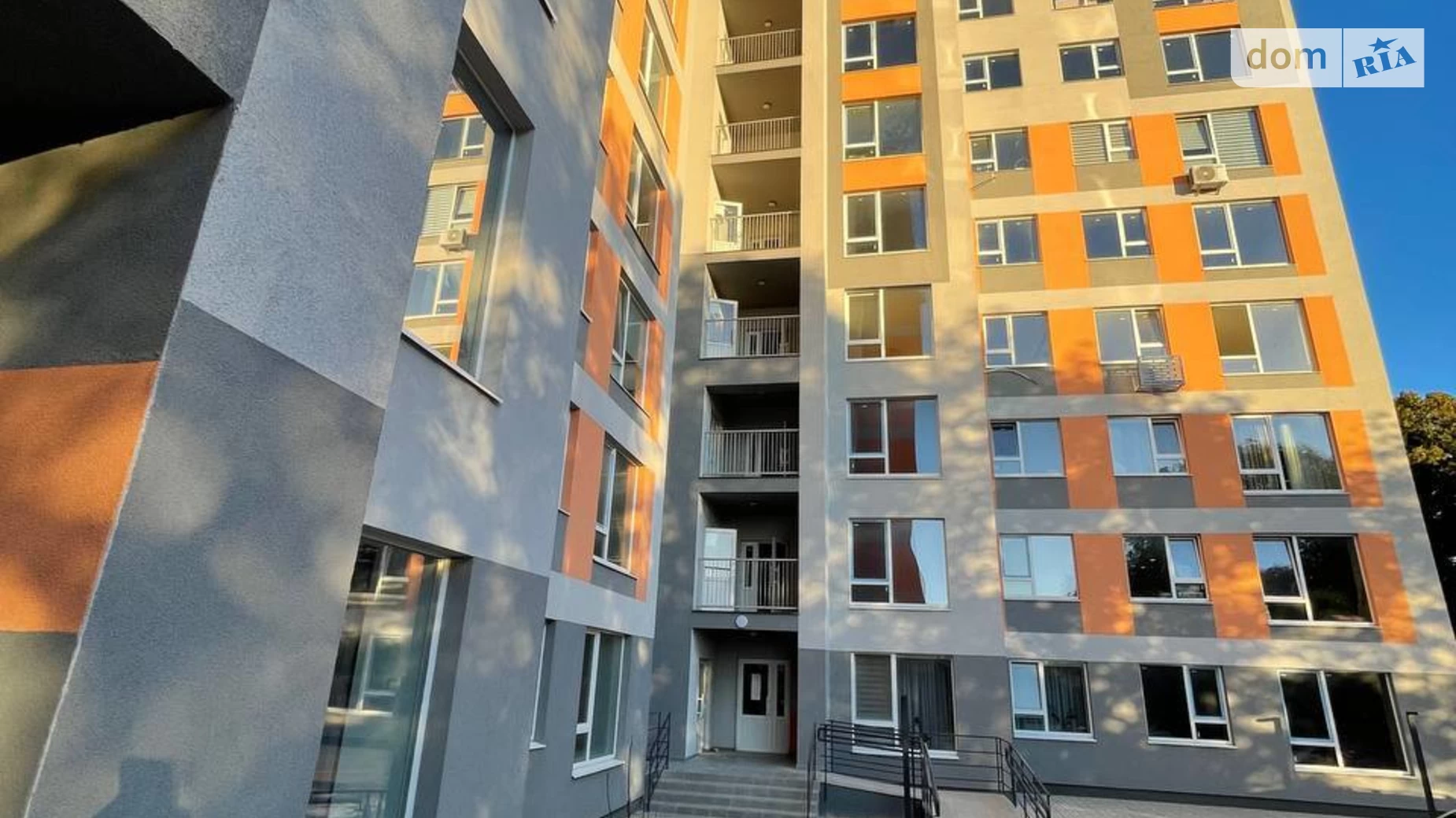 Продается 1-комнатная квартира 43.1 кв. м в Ровно, ул. Григория Сковороды - фото 2