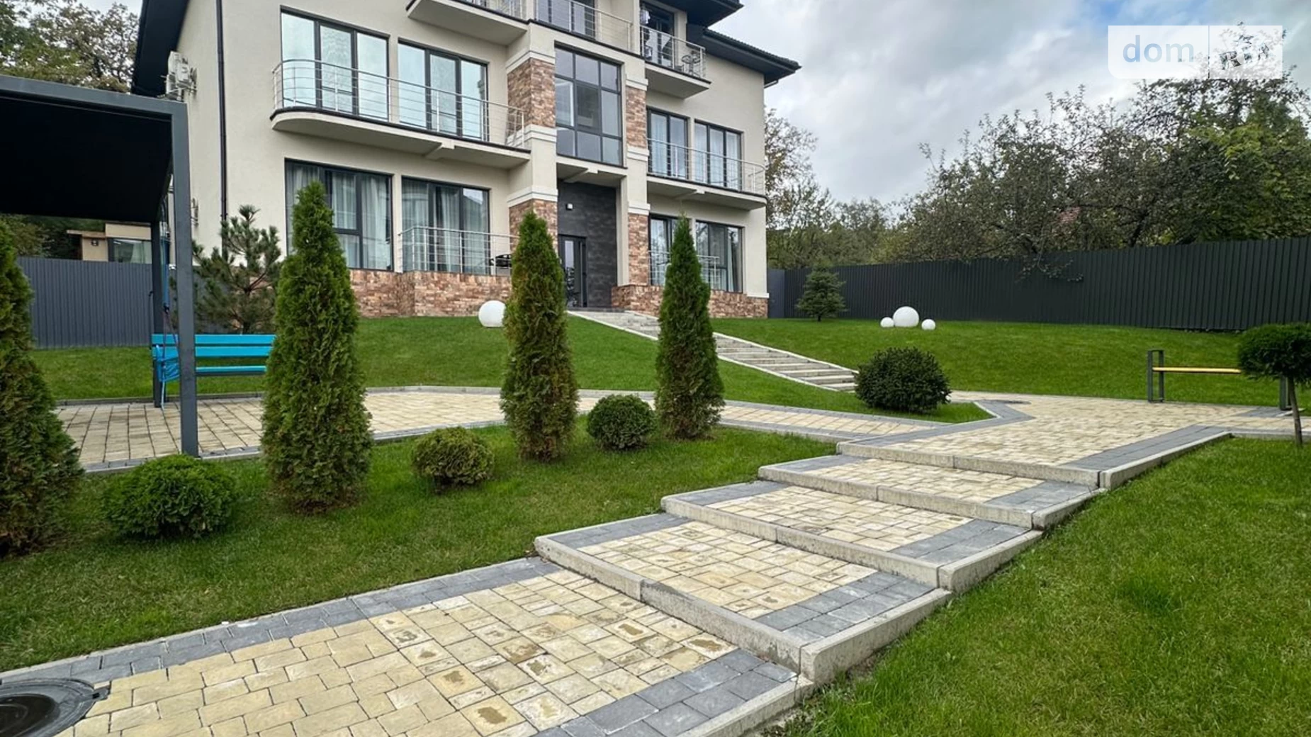 Продается 2-комнатная квартира 99 кв. м в Ужгороде, ул. Высокая(Петрова) - фото 2