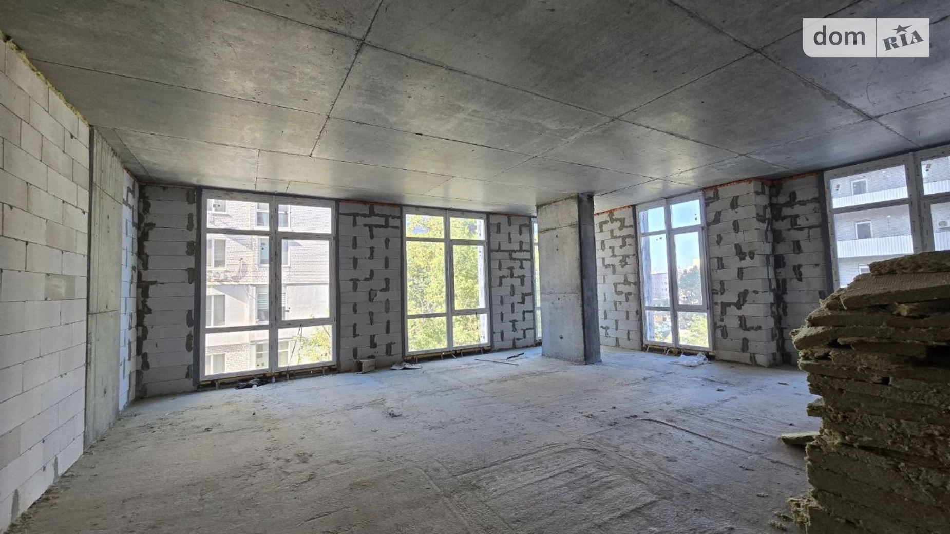 Продается 3-комнатная квартира 60 кв. м в Днепре, цена: 51000 $ - фото 4