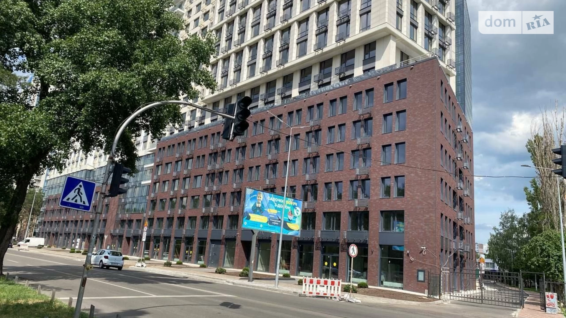 Продается 2-комнатная квартира 75.84 кв. м в Киеве, ул. Князя Романа Мстиславича(Генерала Жмаченко), 22А - фото 3