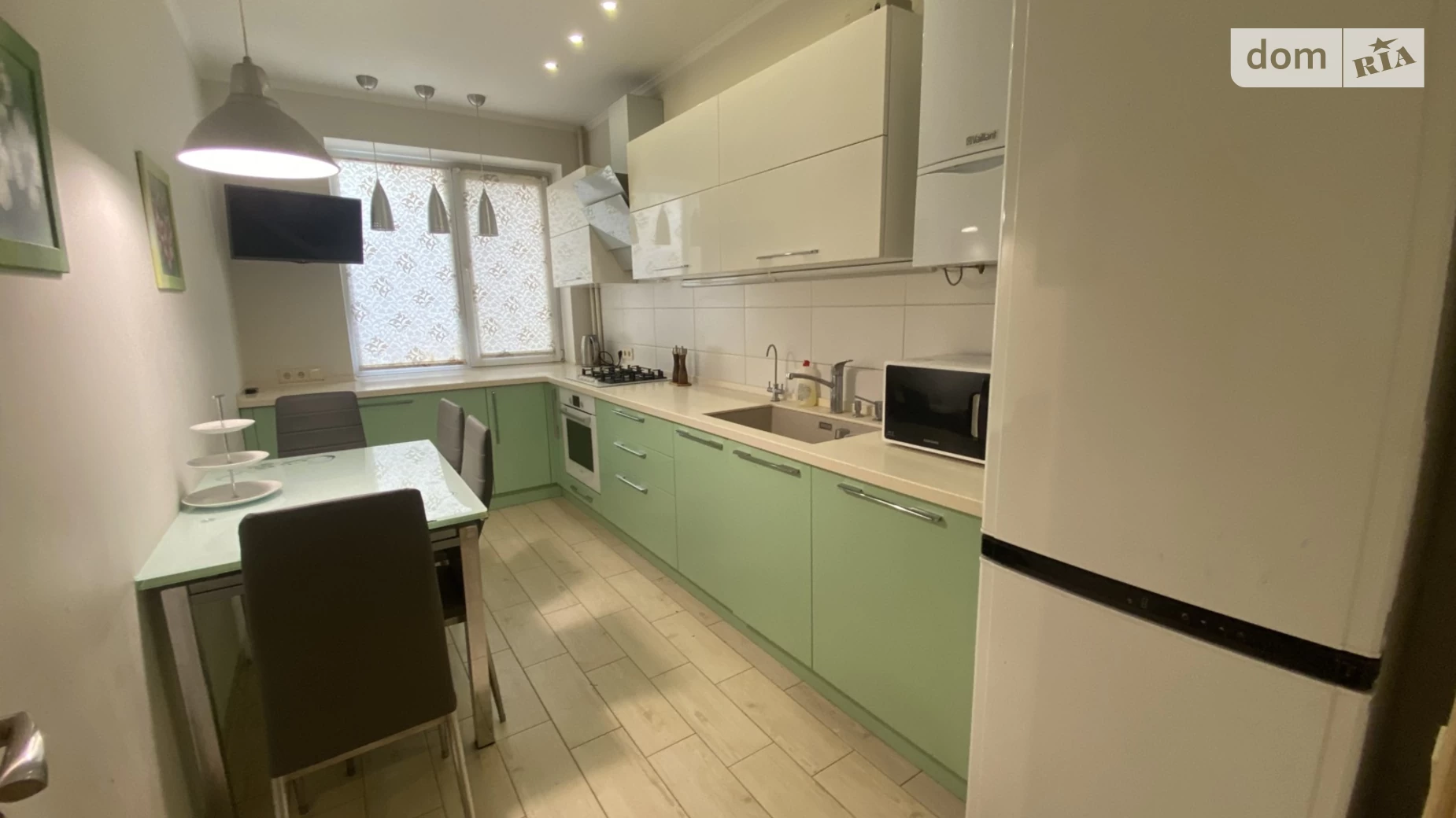 Продається 2-кімнатна квартира 68.8 кв. м у Ірпені, вул. Київська, 22Е - фото 3