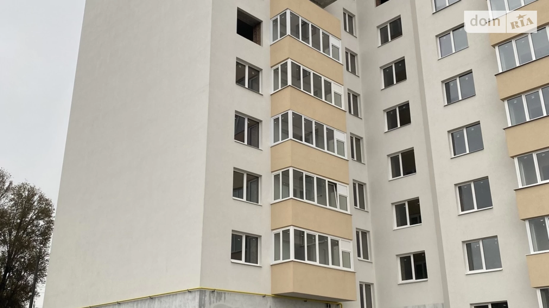 Продается отдельно стоящий гараж под легковое авто на 17.2 кв. м, цена: 12900 $ - фото 3