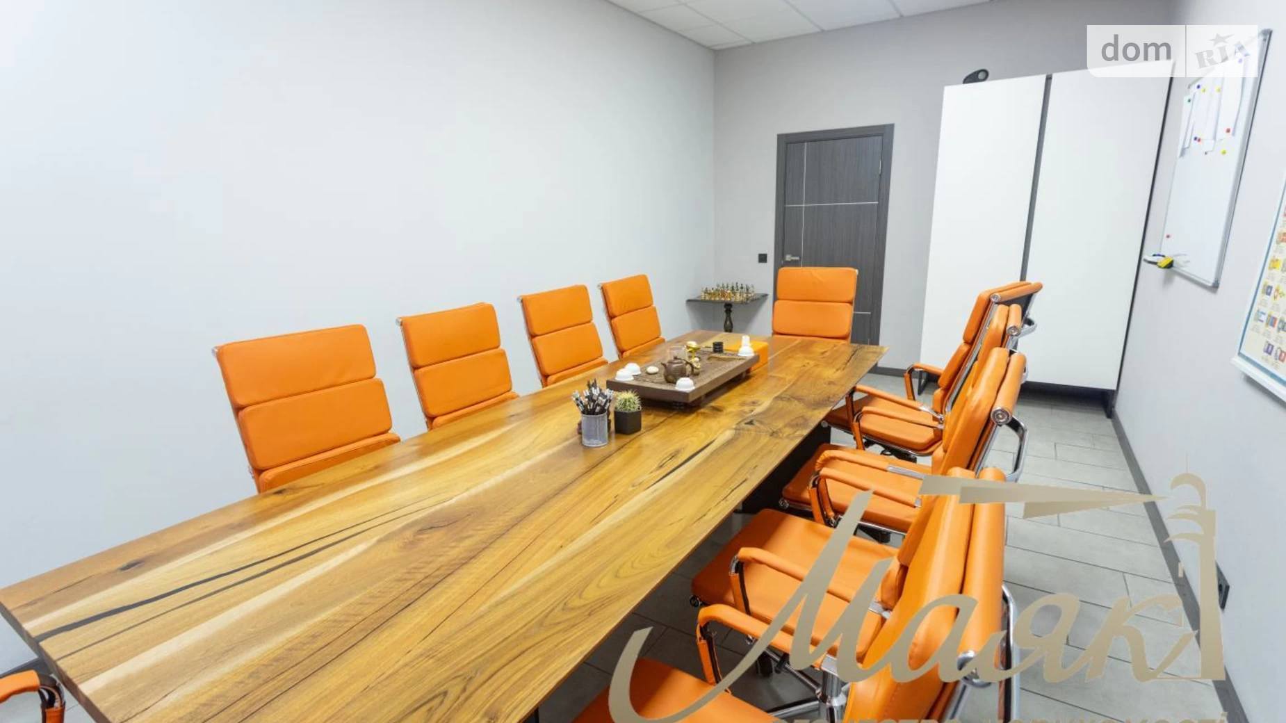 Продается офис 200 кв. м в бизнес-центре, цена: 430000 $ - фото 5