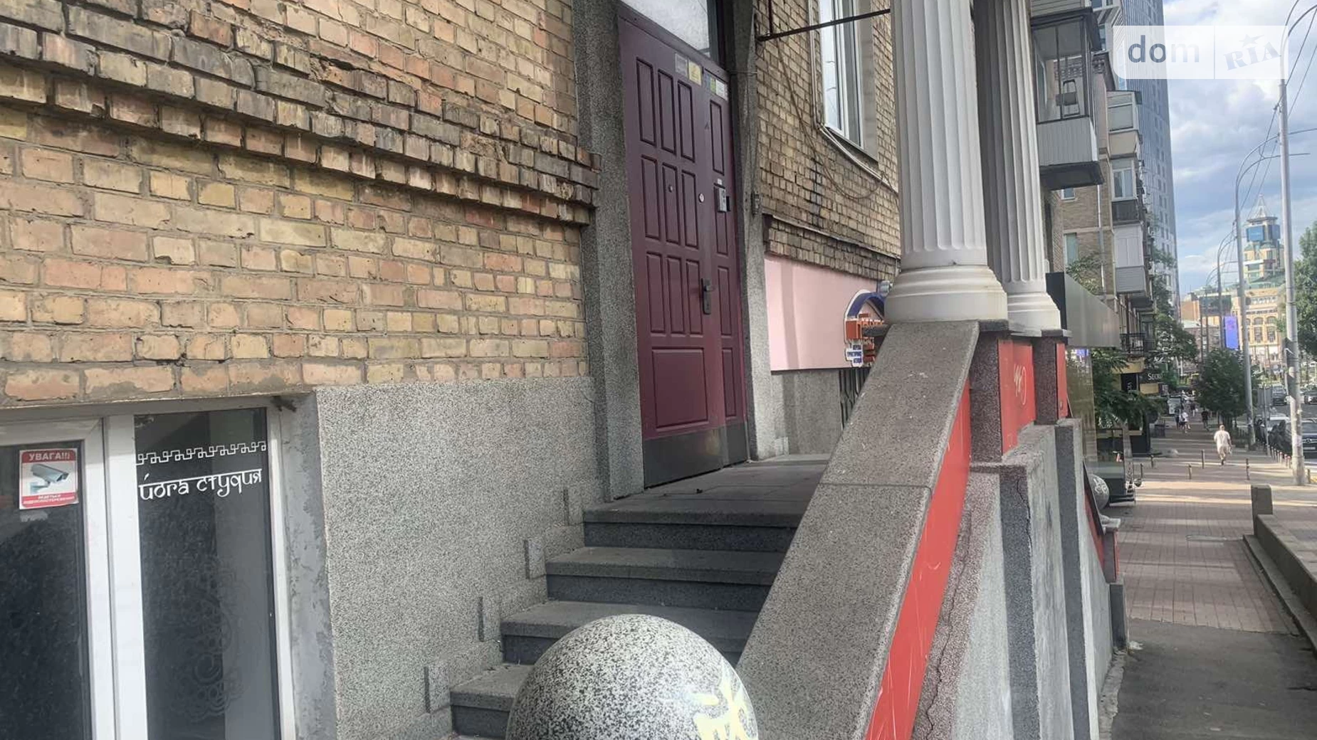 Сдается в аренду офис 190 кв. м в бизнес-центре, цена: 2850 $ - фото 2