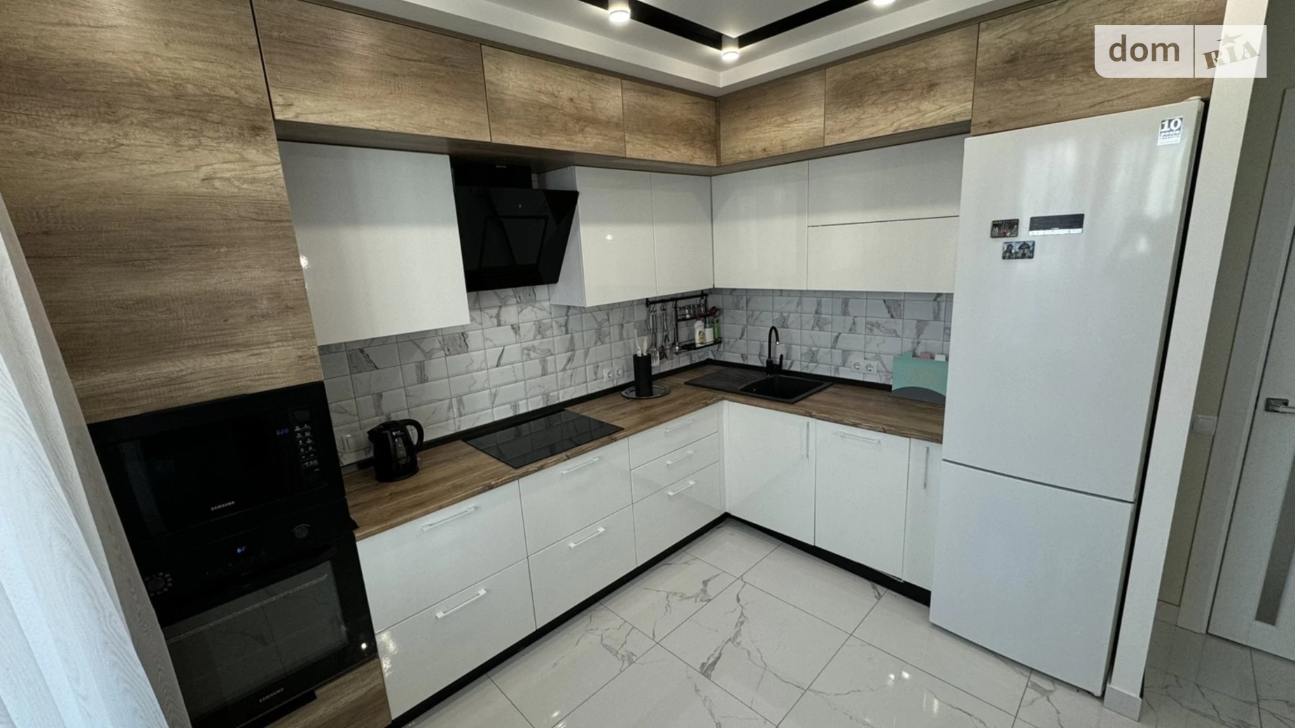 Продається 2-кімнатна квартира 75.5 кв. м у, цена: 110000 $ - фото 2