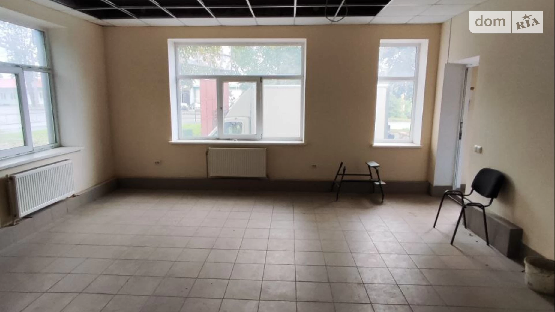 Сдается в аренду помещения свободного назначения 75 кв. м в 3-этажном здании, цена: 18750 грн - фото 4
