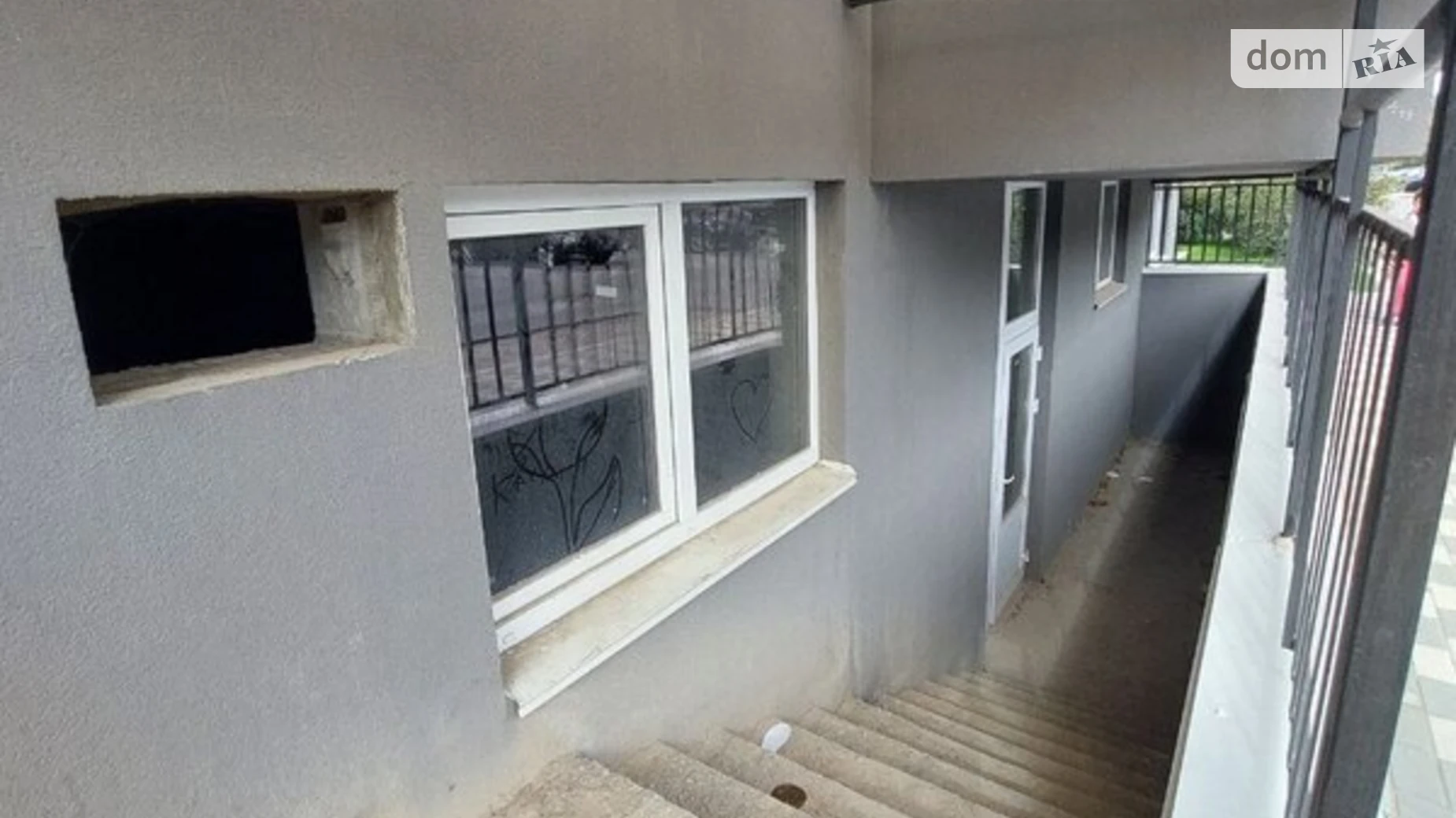 Продается офис 136 кв. м в бизнес-центре, цена: 115000 $ - фото 3