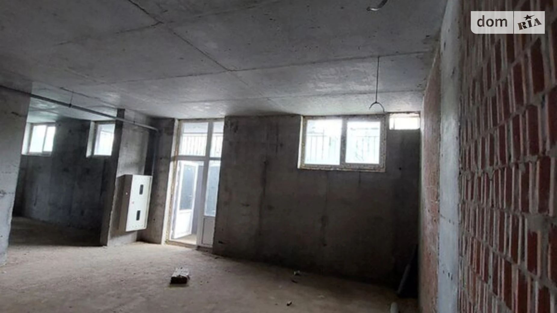 Продается офис 136 кв. м в бизнес-центре, цена: 115000 $ - фото 4