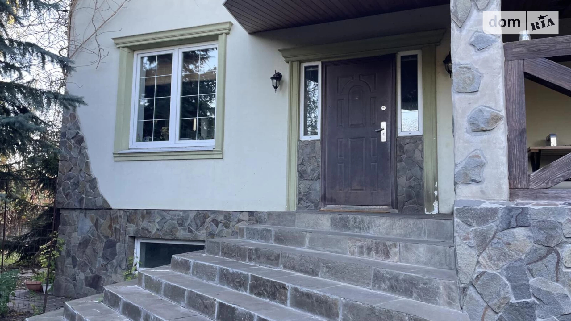 Продается дом на 3 этажа 310.7 кв. м с гаражом, цена: 165000 $ - фото 2