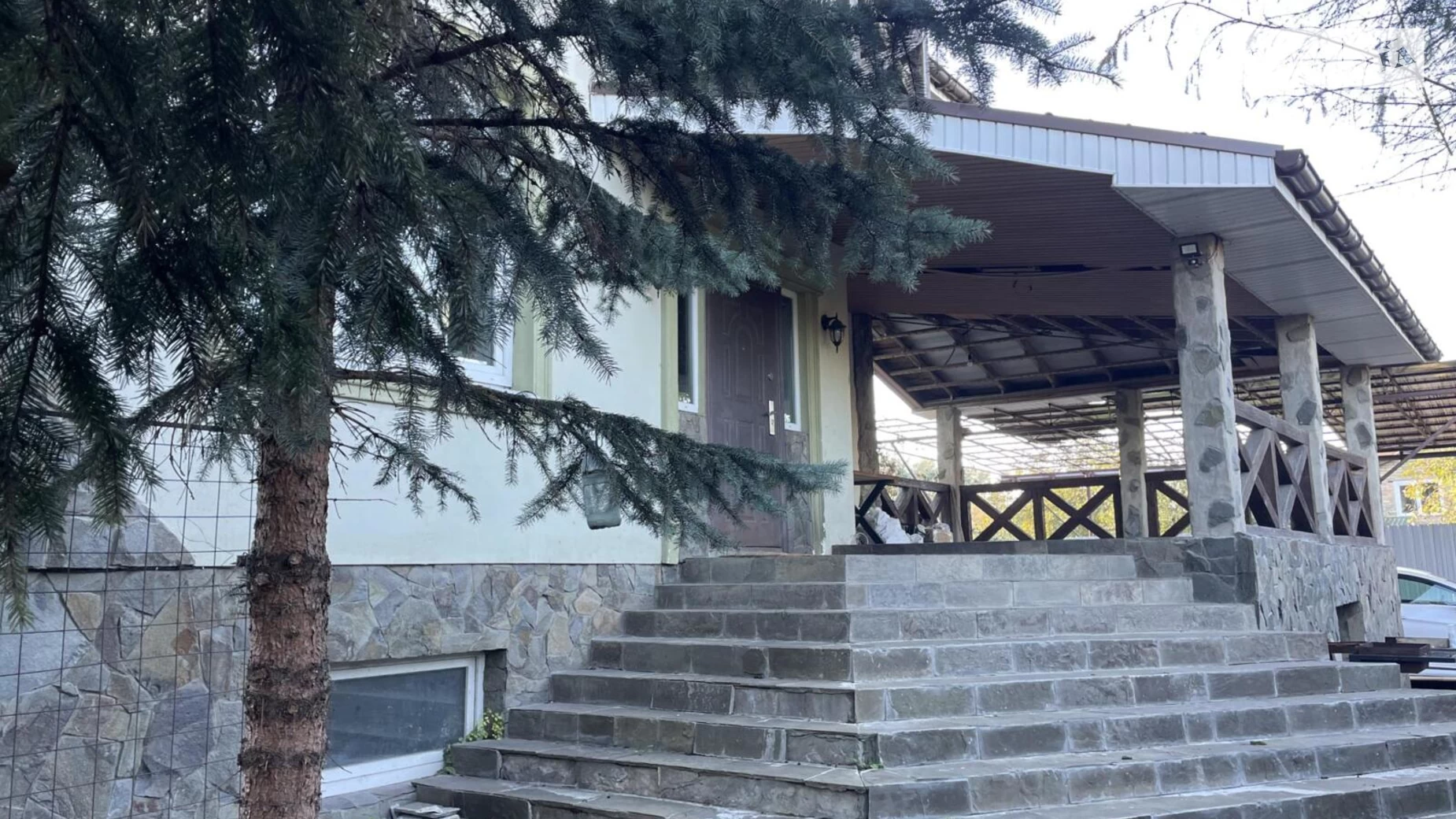 Продается дом на 3 этажа 310.7 кв. м с гаражом, цена: 165000 $ - фото 3