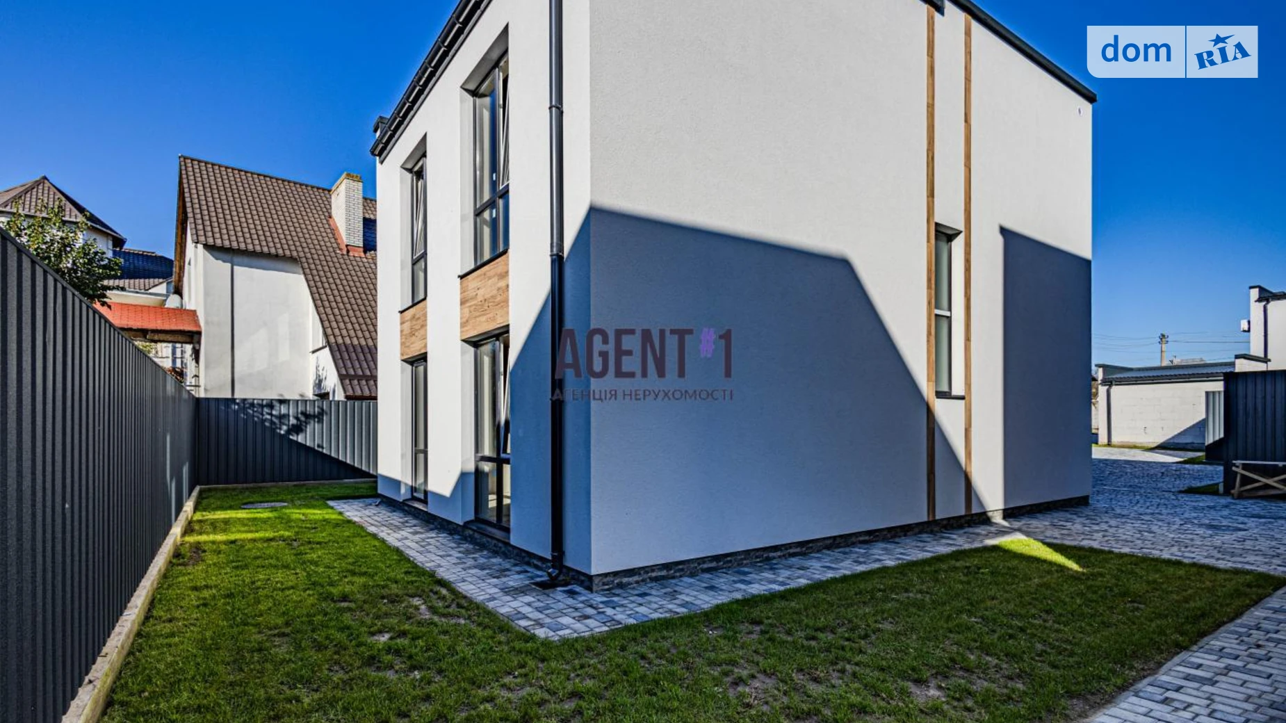 Продается дом на 2 этажа 112 кв. м с камином, цена: 112000 $ - фото 4