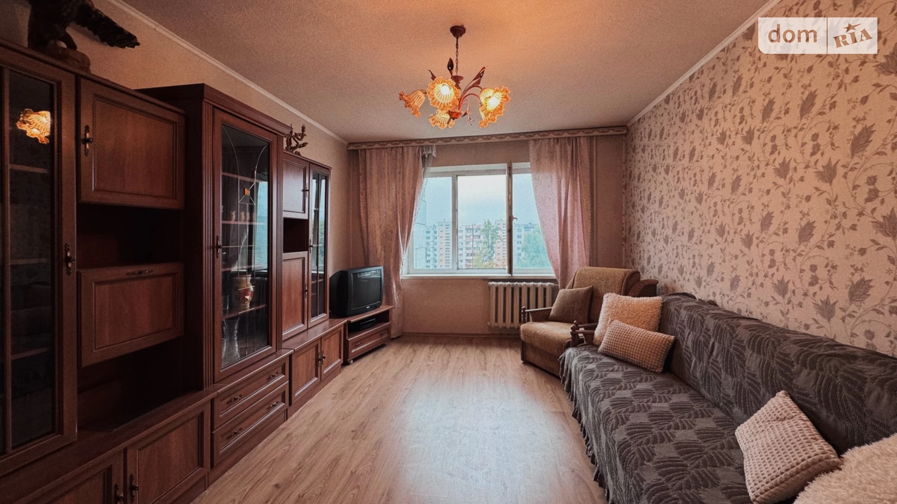 Продається 3-кімнатна квартира 69 кв. м у Києві, вул. Левка Лук'яненка, 5 - фото 2