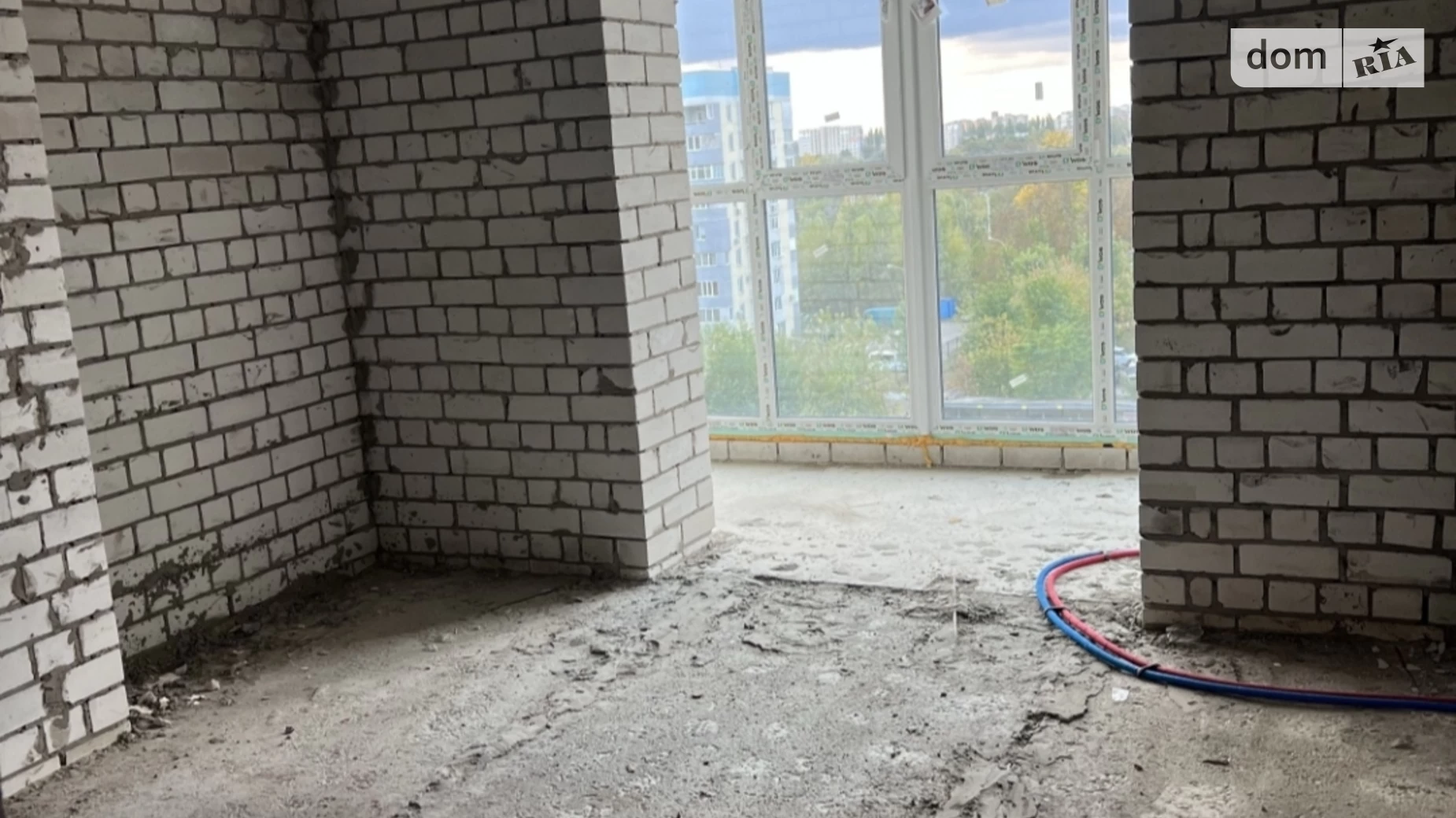 Продається 1-кімнатна квартира 49 кв. м у Черкасах, вул. Добровольчих Батальйонів, 203/3 - фото 3
