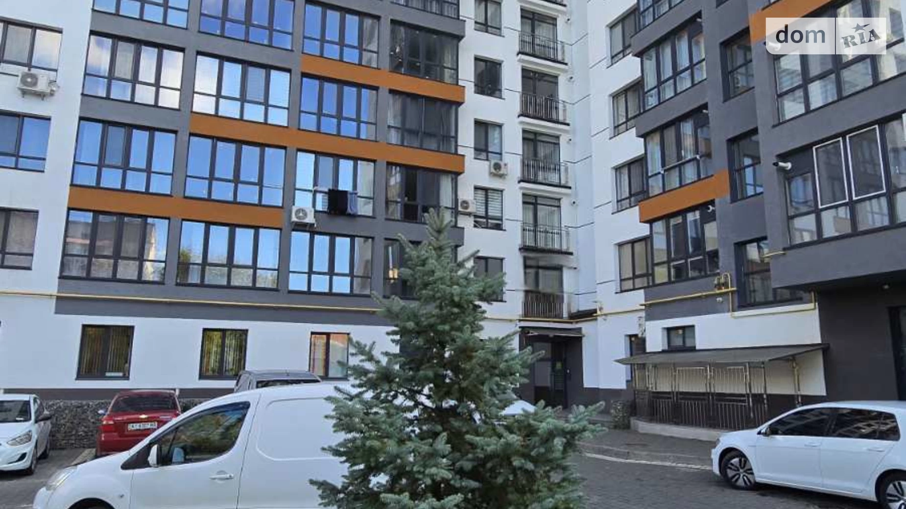 Продається 2-кімнатна квартира 76.6 кв. м у Івано-Франківську, вул. Сорохтея О., 41А - фото 4