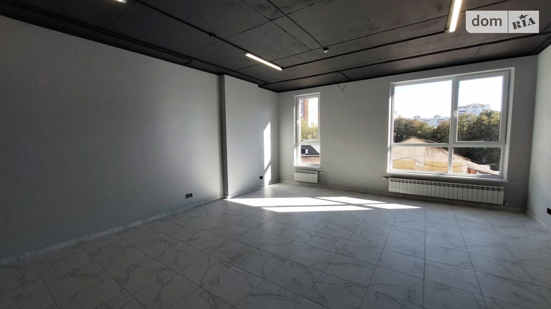 Сдается в аренду офис 47 кв. м в бизнес-центре, цена: 16450 грн - фото 3