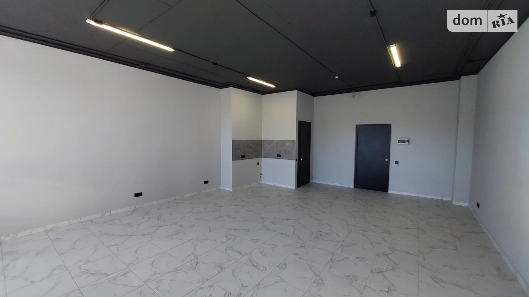 Сдается в аренду офис 47 кв. м в бизнес-центре, цена: 16450 грн - фото 5