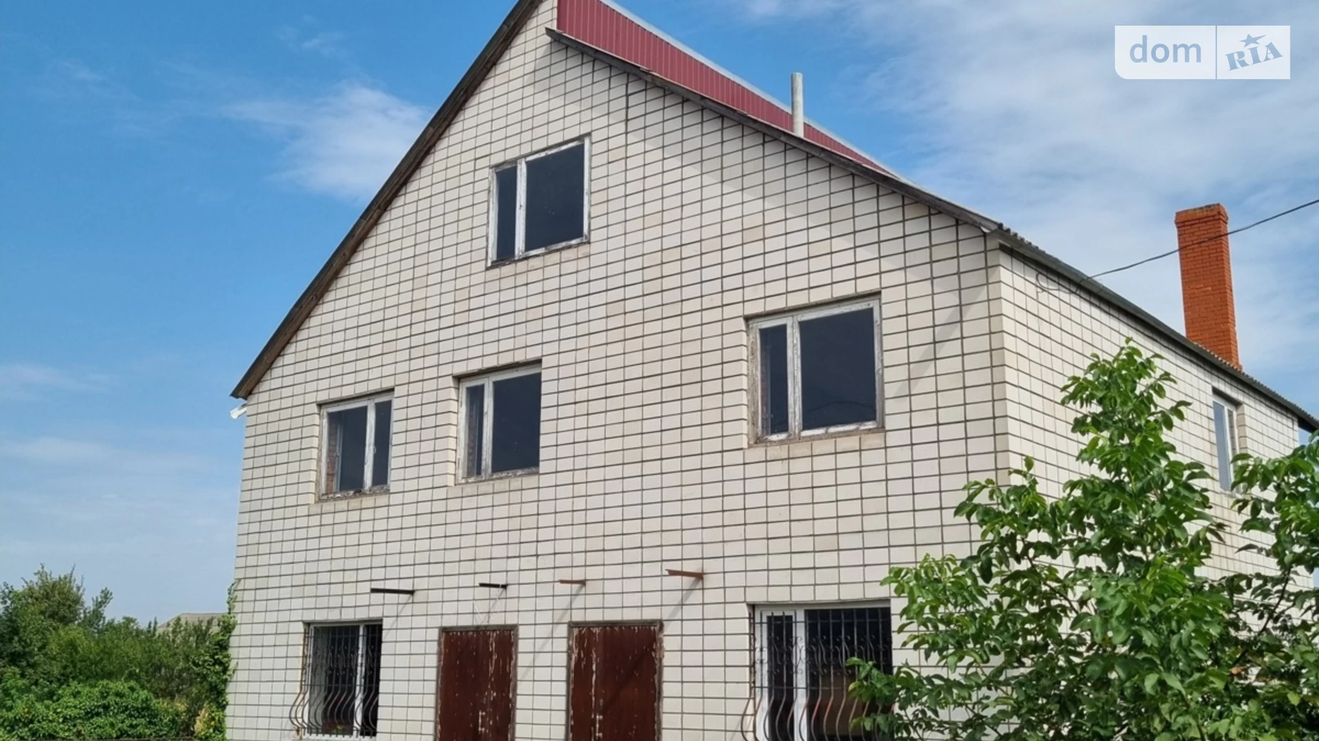 Продается дом на 2 этажа 243 кв. м с садом, цена: 47000 $ - фото 2