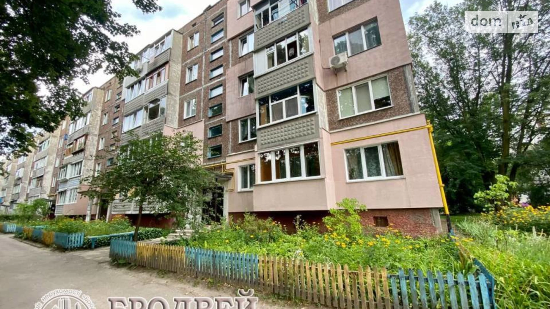 Продається 3-кімнатна квартира 62 кв. м у Чернігові - фото 2