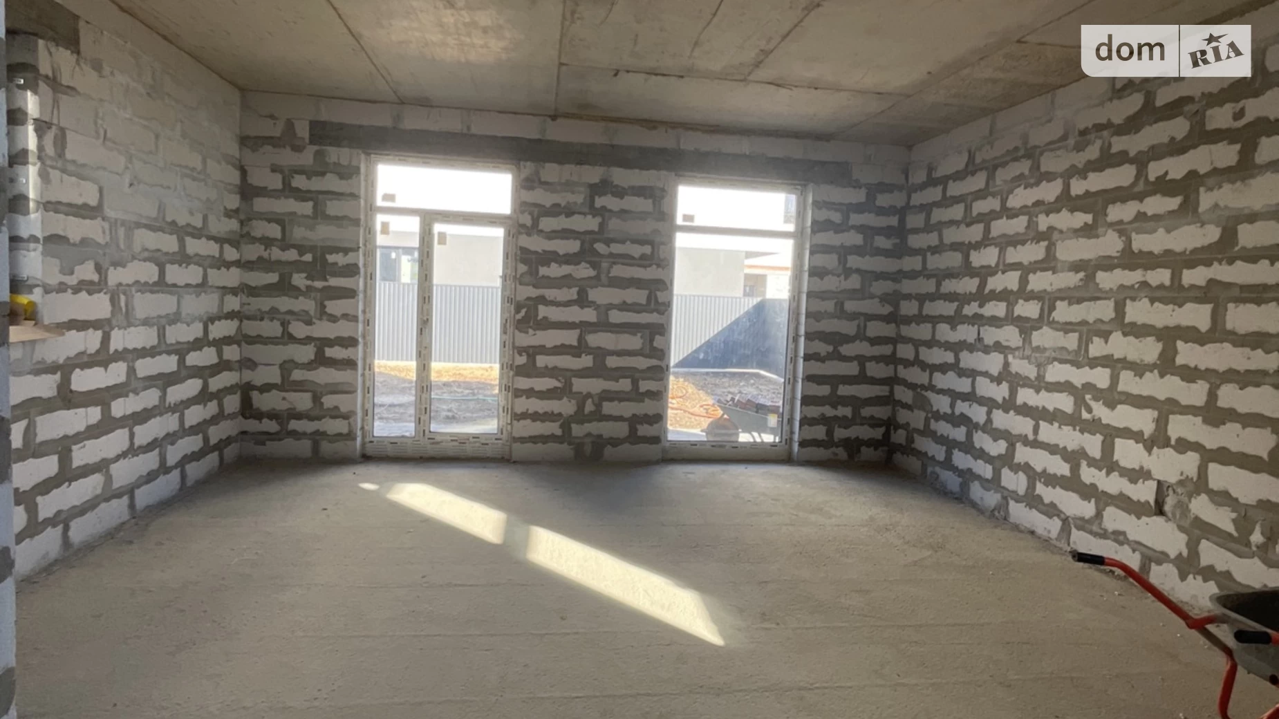 Продается дом на 2 этажа 120 кв. м с балконом, цена: 120000 $ - фото 3
