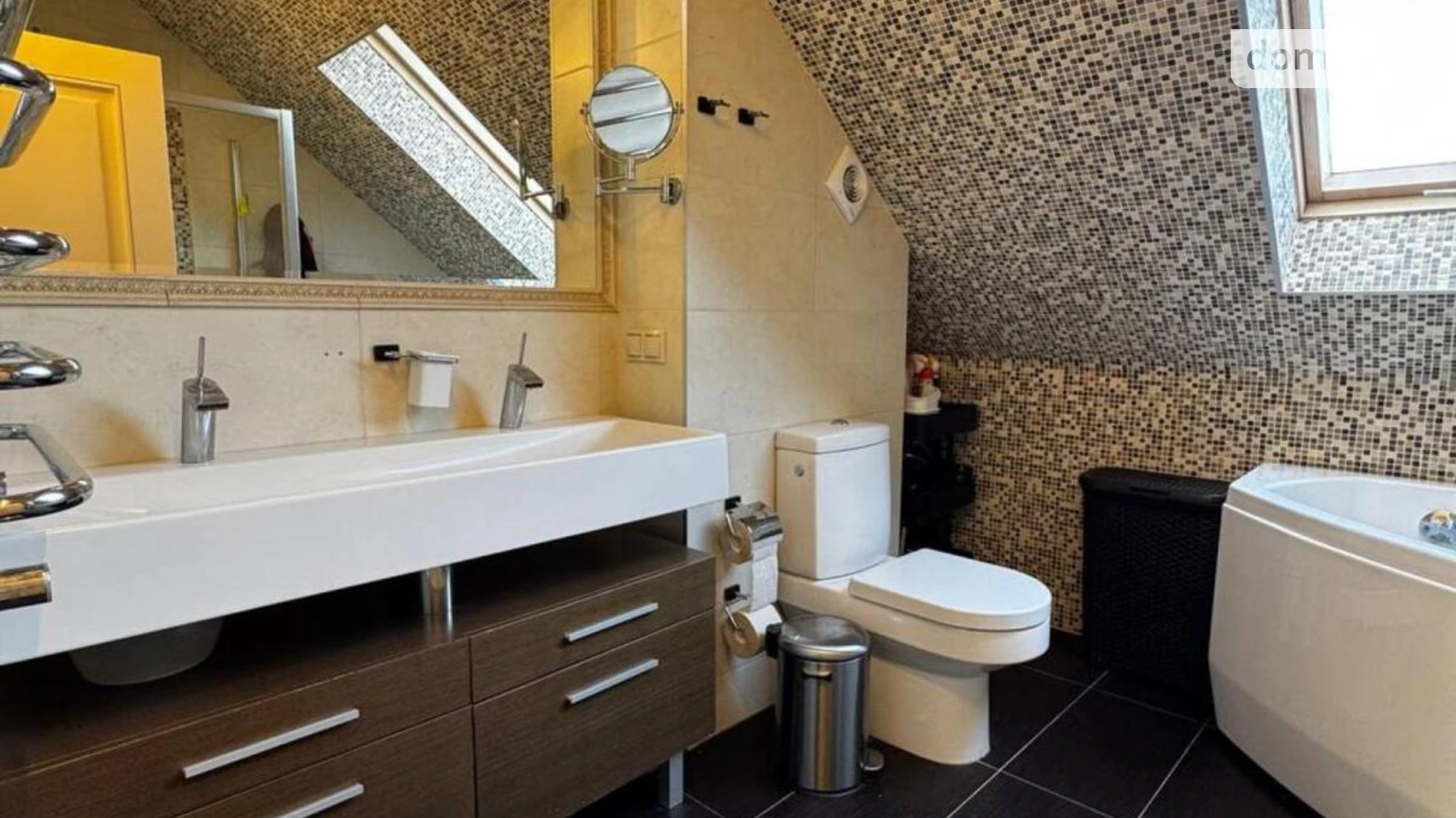 Сдается в аренду дом на 2 этажа 250 кв. м с бассейном, цена: 3500 $ - фото 4