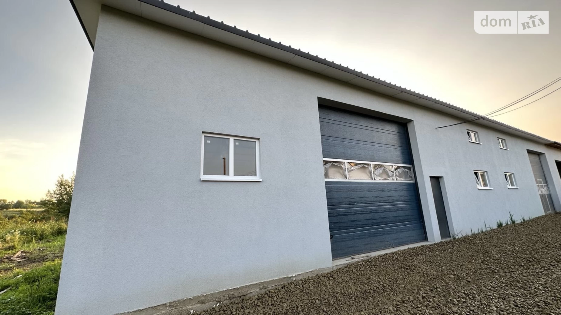 Продається окремий гараж під вантажівку / автобус на 130 кв. м, цена: 61500 $ - фото 3