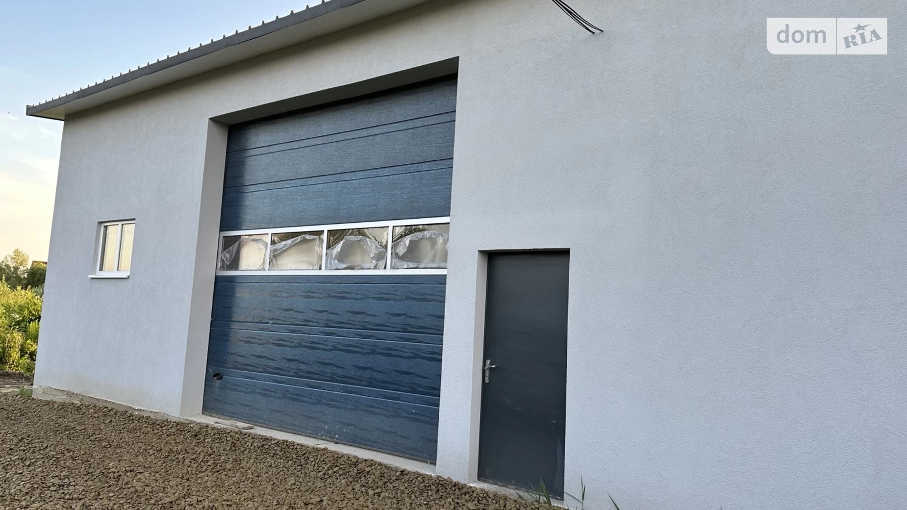 Продається окремий гараж під вантажівку / автобус на 130 кв. м, цена: 61500 $ - фото 4