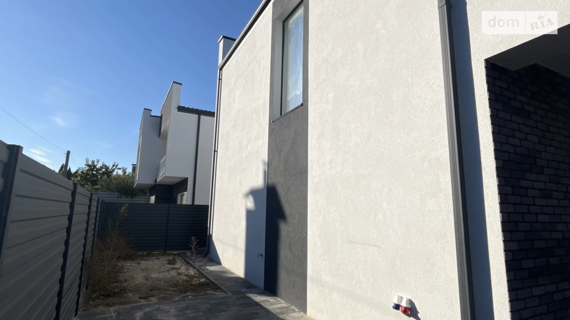 Продается часть дома 118 кв. м с гаражом, цена: 170000 $ - фото 2