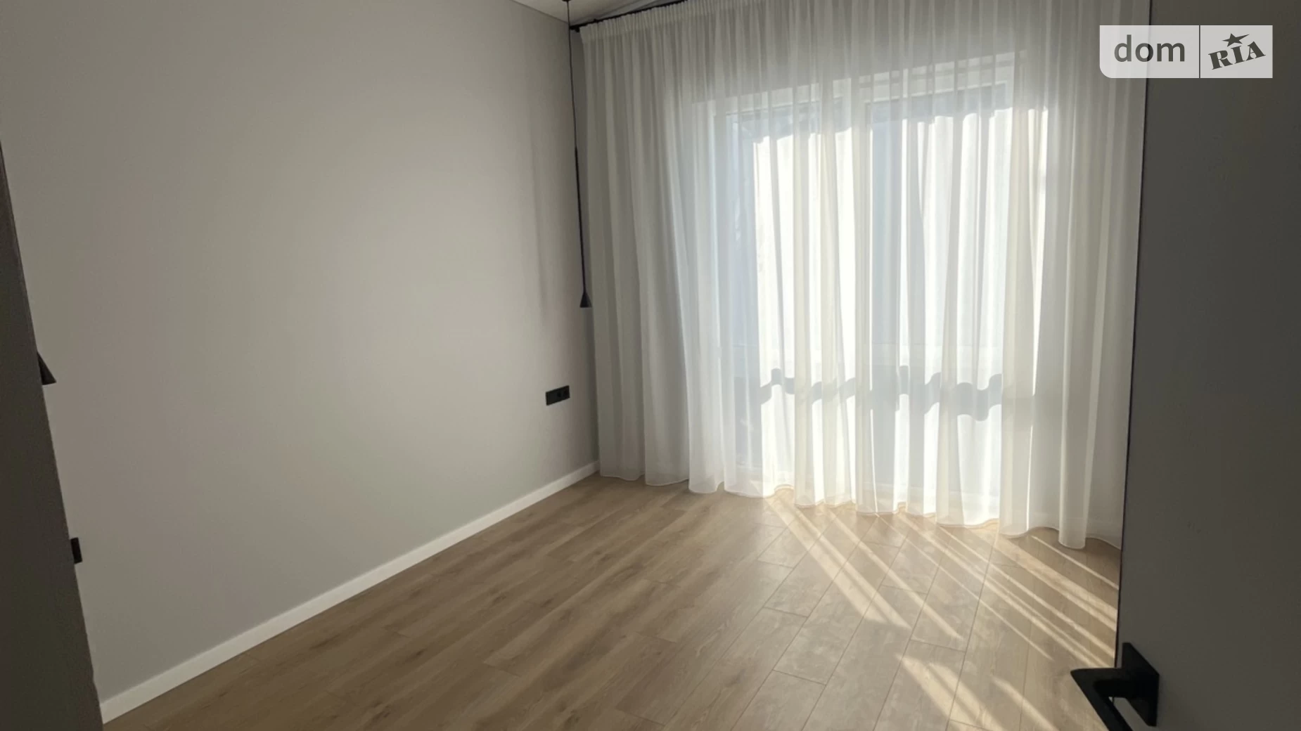 Продается часть дома 118 кв. м с гаражом, цена: 170000 $ - фото 4