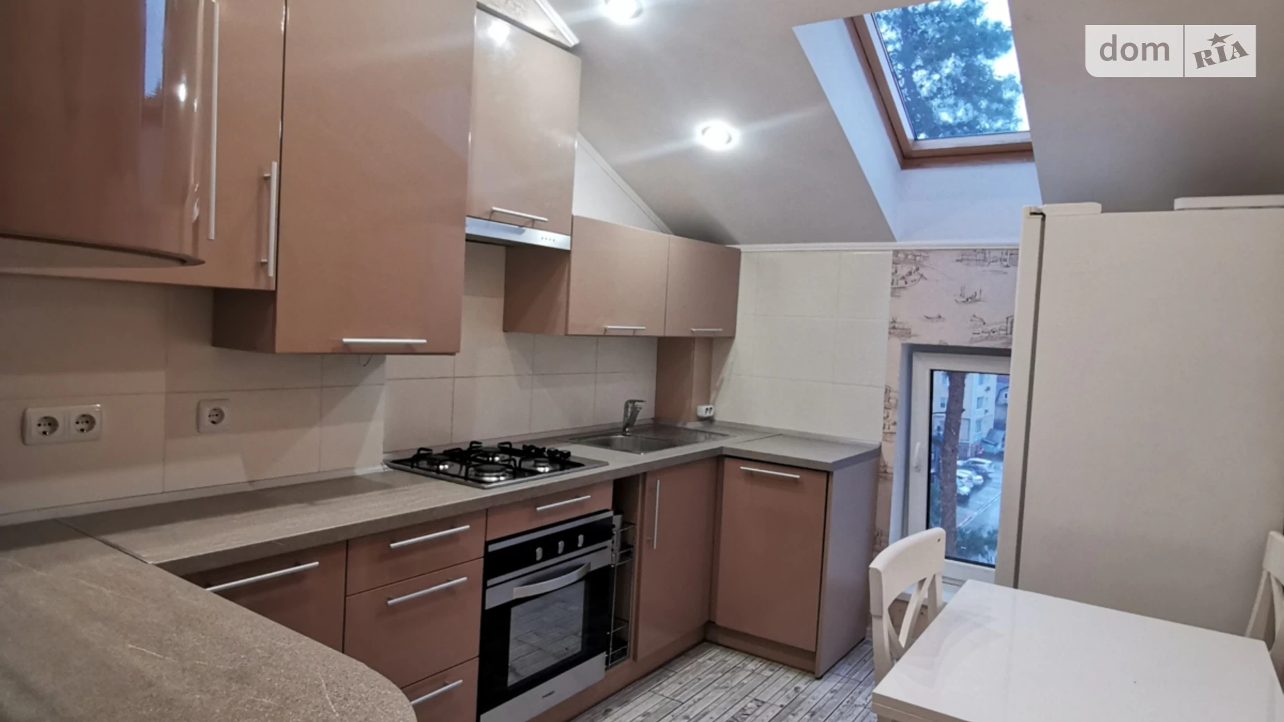 Продается 2-комнатная квартира 56.6 кв. м в Ирпене, ул. Ерощенко(Островского), 12В - фото 4