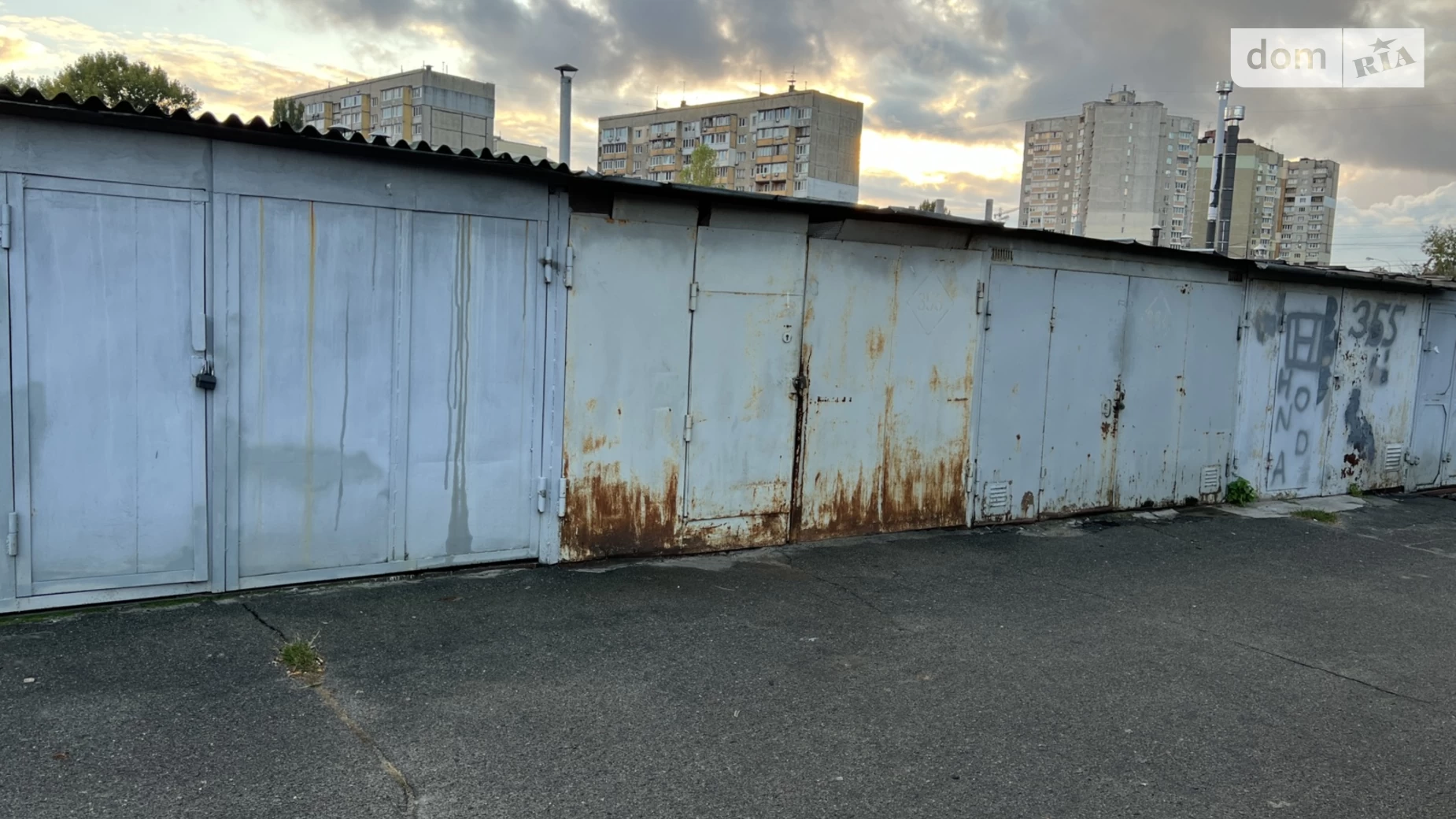 Продается место в гаражном кооперативе под легковое авто на 18 кв. м, цена: 7499 $ - фото 2