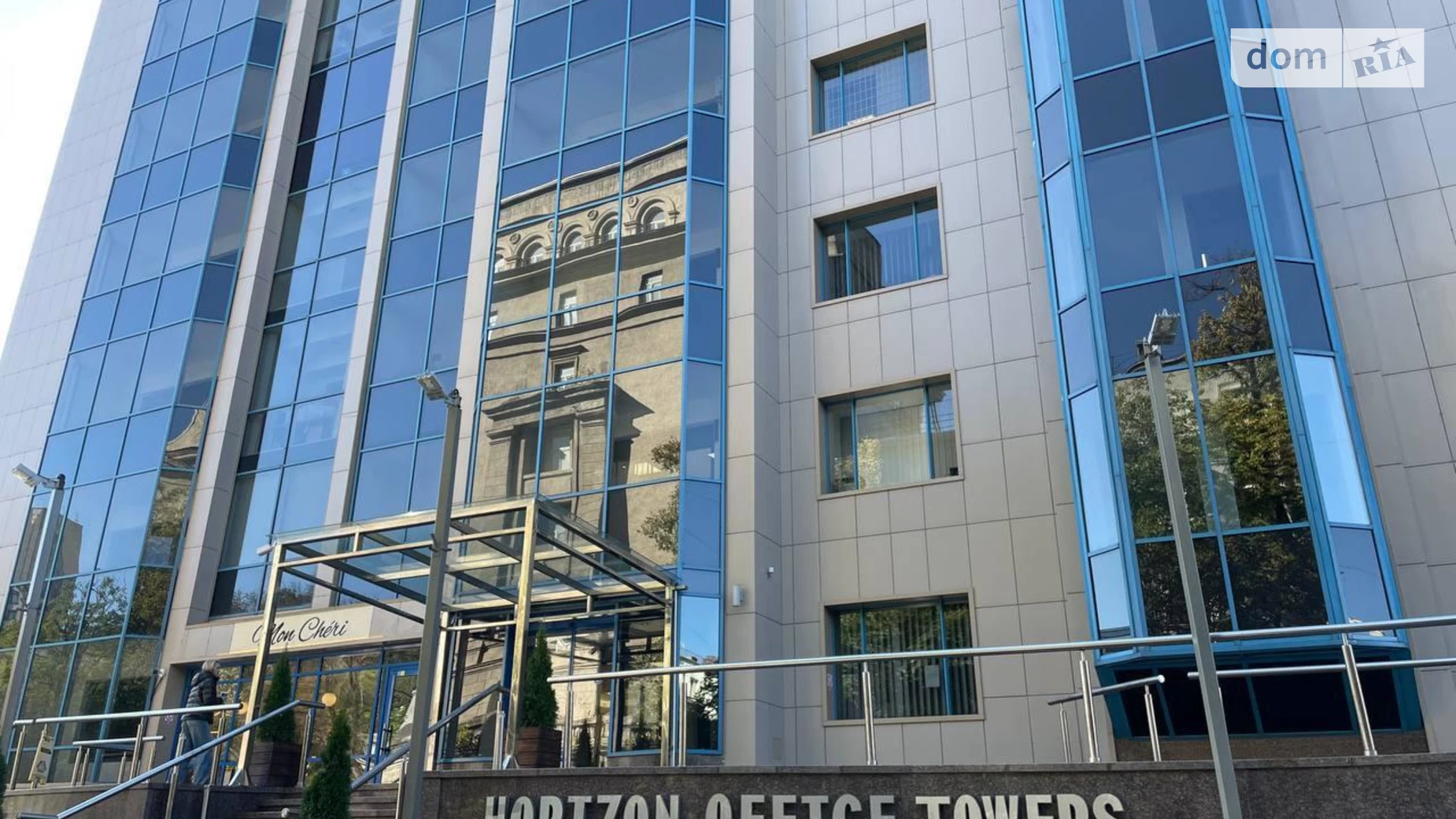 Сдается в аренду офис 130 кв. м в бизнес-центре, цена: 2850 $ - фото 2