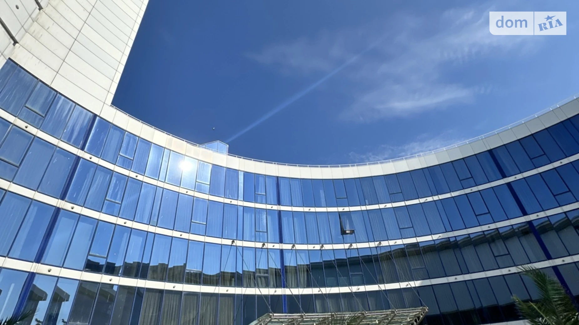 Продается офис 163 кв. м в бизнес-центре, цена: 310000 $ - фото 2