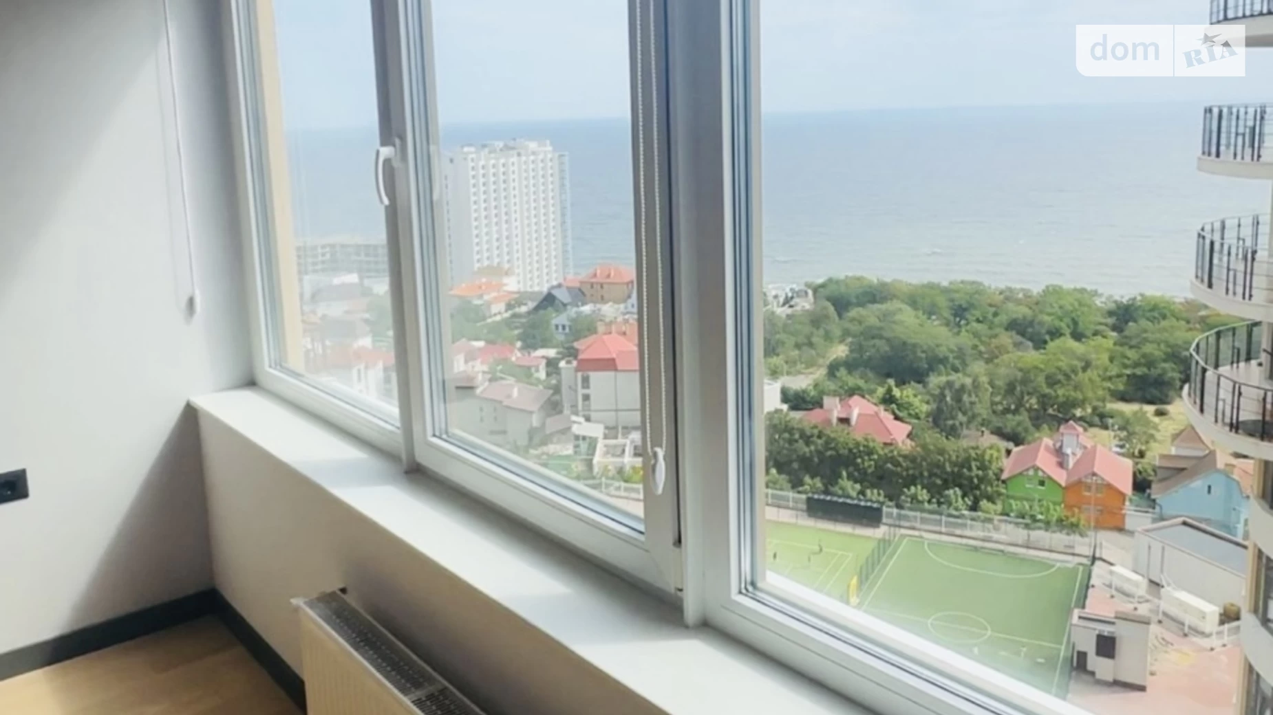 Продается 3-комнатная квартира 108 кв. м в Одессе, ул. Валерия Самофалова, 16А/2 - фото 2