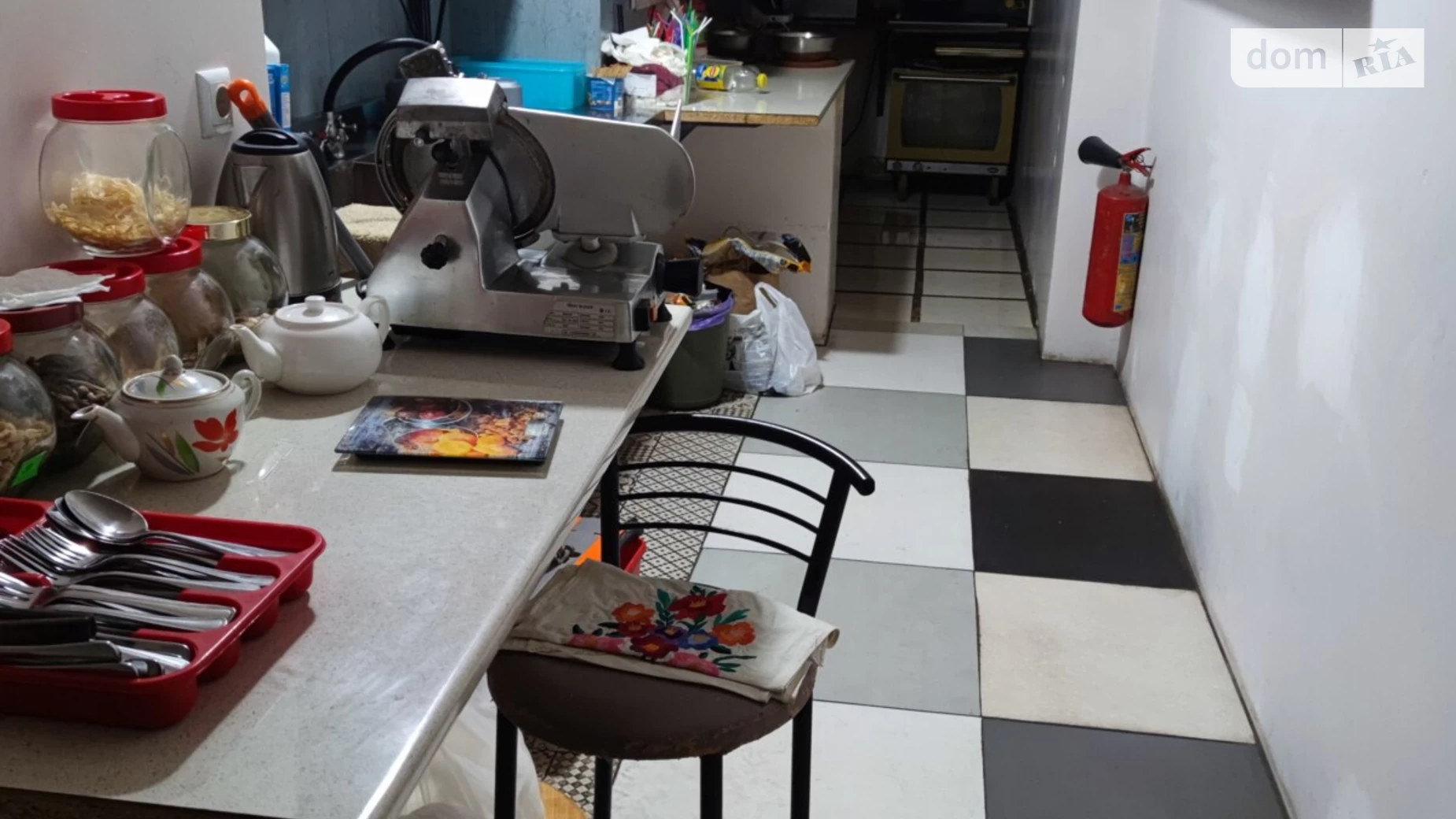 Продается помещения свободного назначения 116.8 кв. м в 5-этажном здании, цена: 69900 $ - фото 3