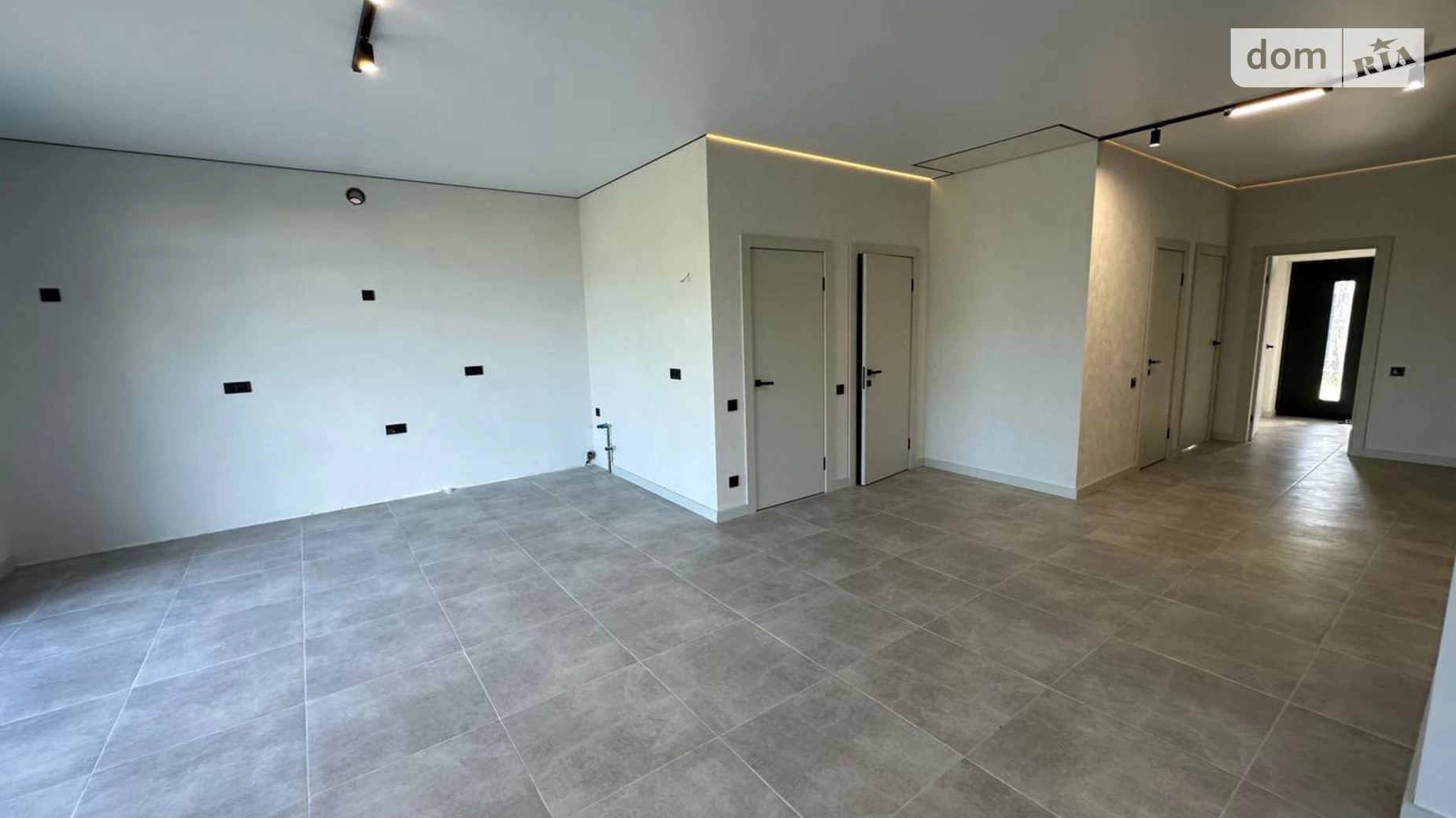 Продается одноэтажный дом 120 кв. м с бассейном, цена: 136000 $ - фото 3
