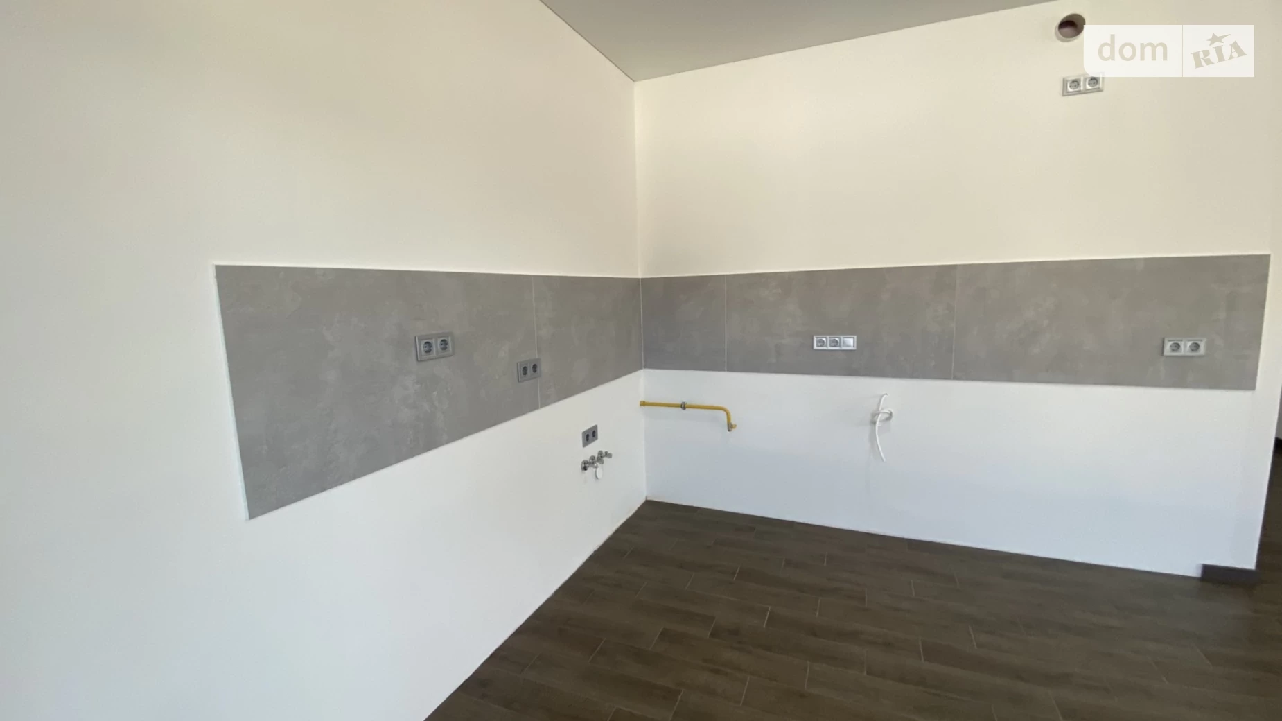 Продається одноповерховий будинок 120 кв. м з каміном, цена: 160000 $ - фото 3