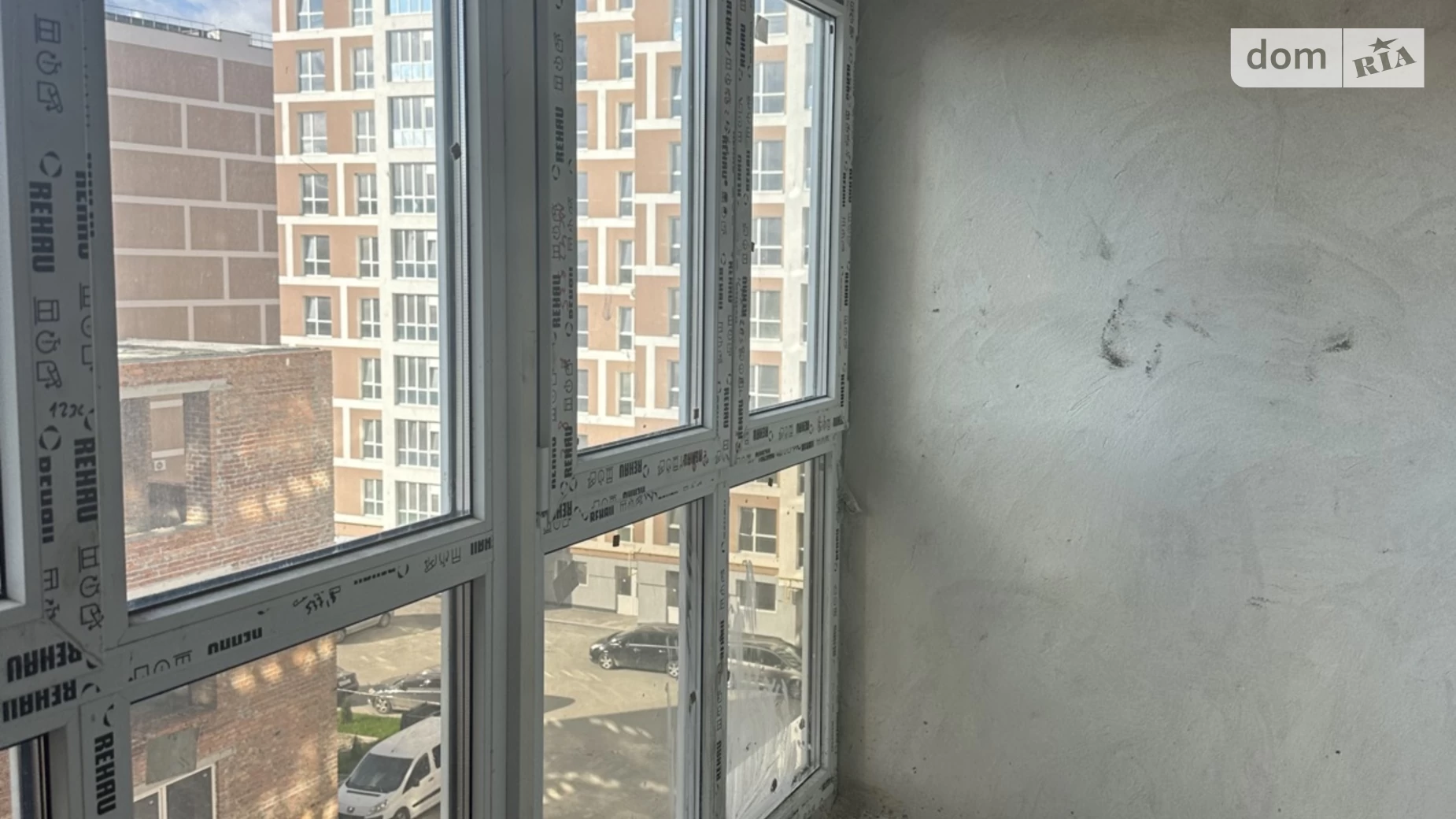 1-комнатная квартира 40 кв. м в Тернополе, ул. Текстильная - фото 2