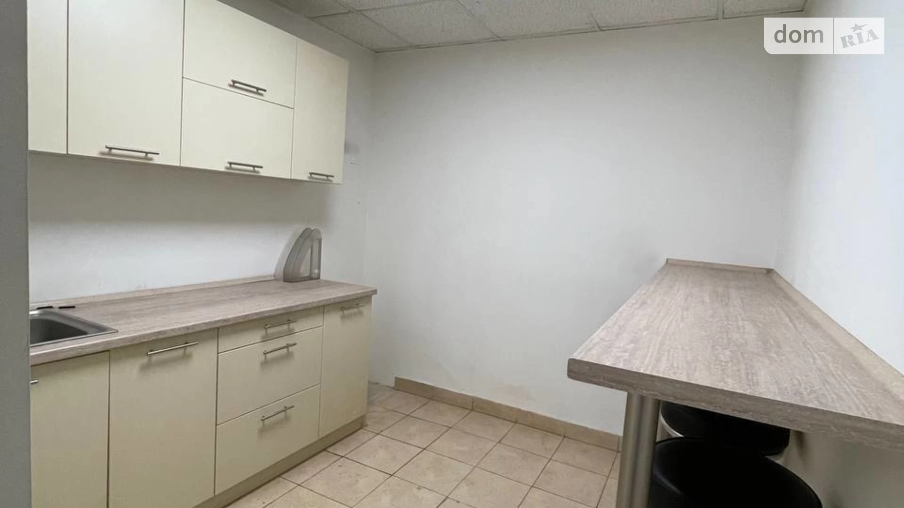Сдается в аренду офис 150 кв. м в бизнес-центре, цена: 3300 $ - фото 4
