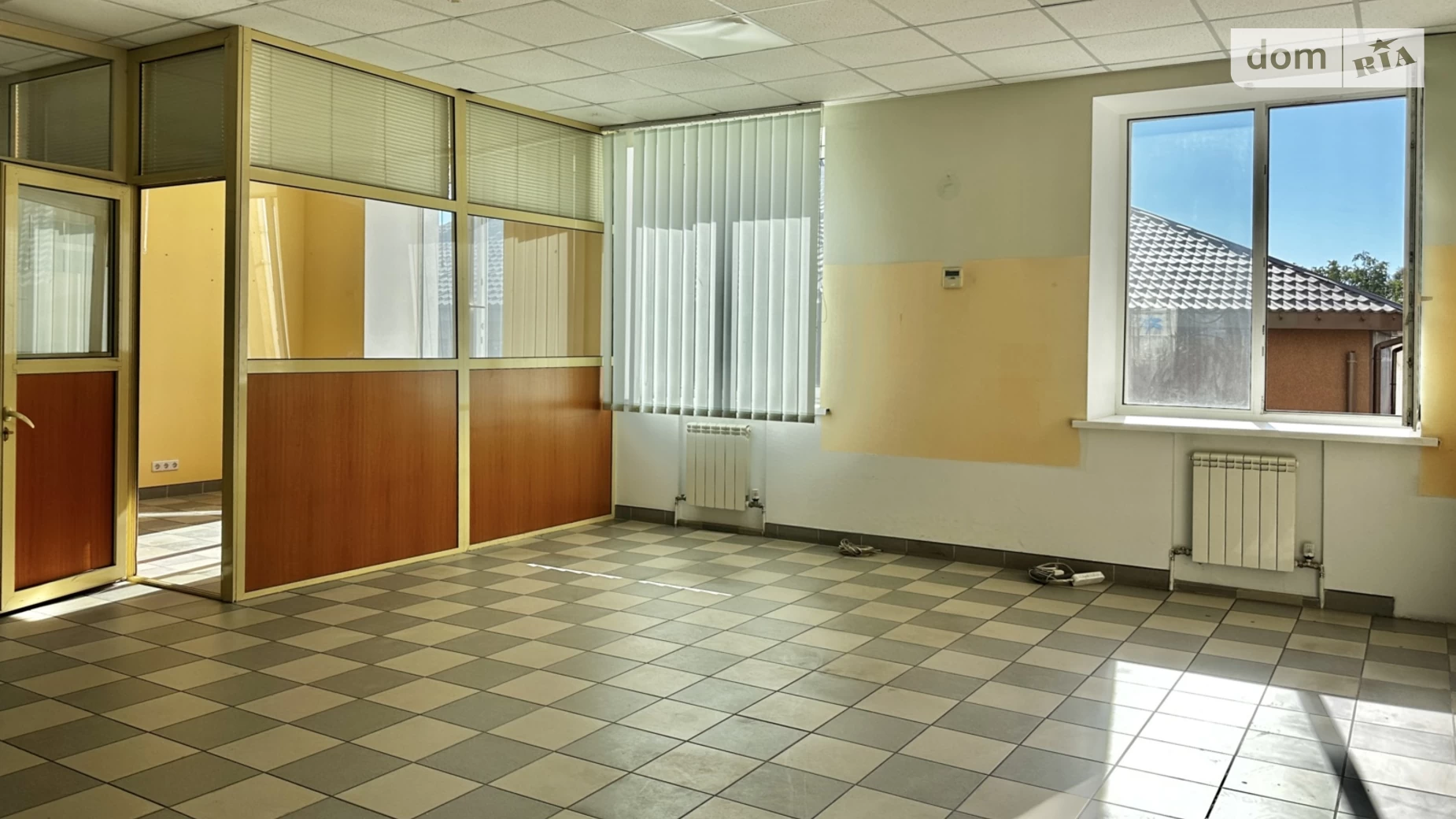 Сдается в аренду офис 168.2 кв. м в бизнес-центре, цена: 1682 $ - фото 3