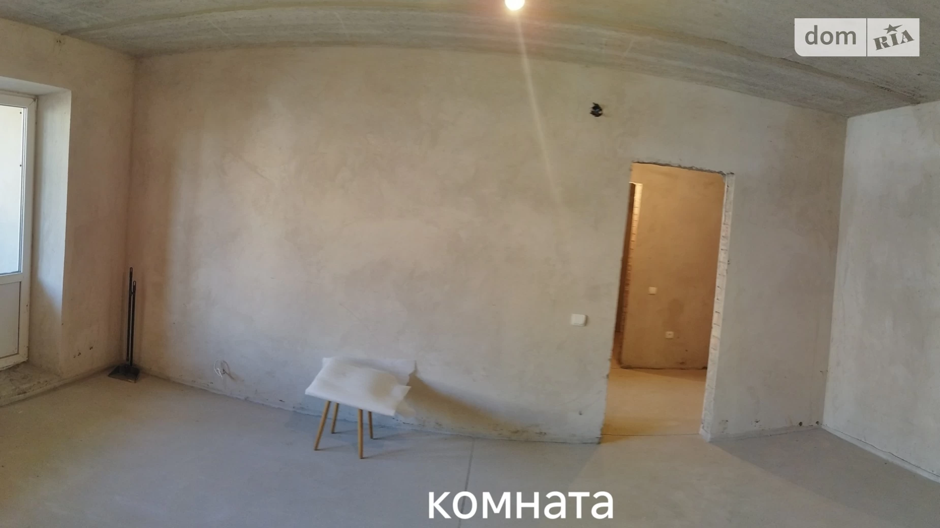 Продается 1-комнатная квартира 54.1 кв. м в Черноморске, ул. Парусная, 1О - фото 2