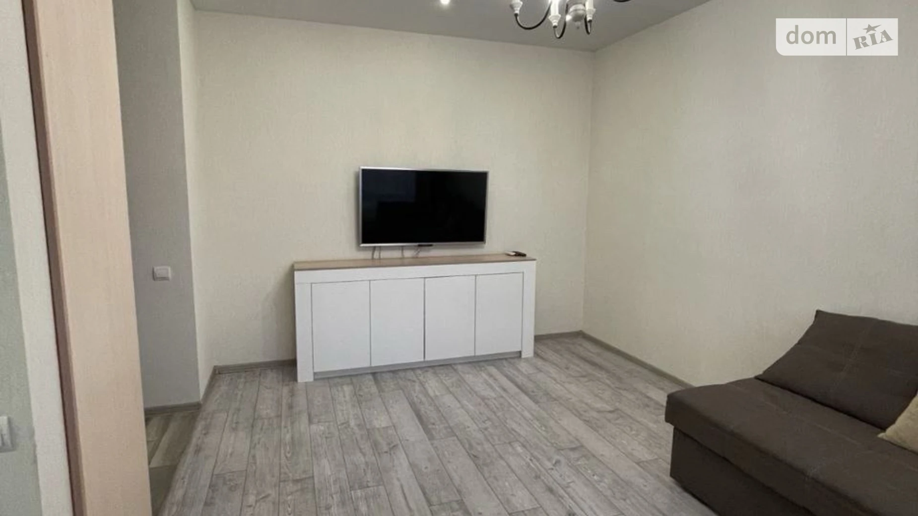 Продається 1-кімнатна квартира 32 кв. м у Ірпені, вул. Українська, 83Б - фото 2