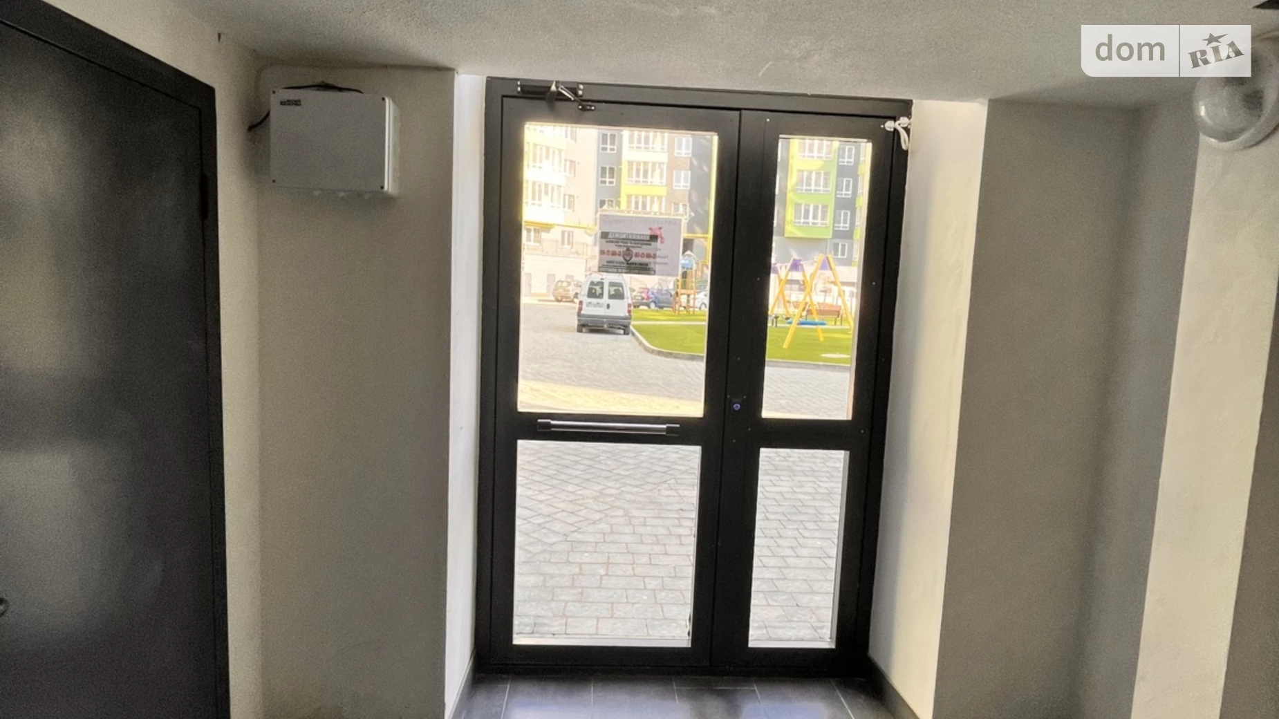 Продается 2-комнатная квартира 65.2 кв. м в Криховцах, ул. Приозерная, 28 - фото 2
