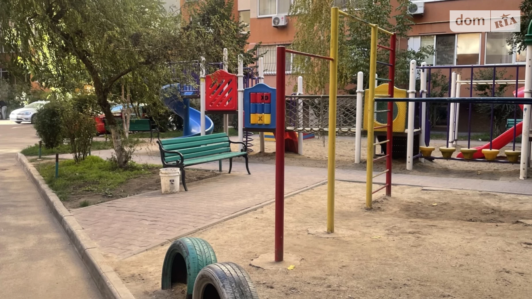 Продається 2-кімнатна квартира 76 кв. м у Одесі, вул. Старицького, 20/3 - фото 4