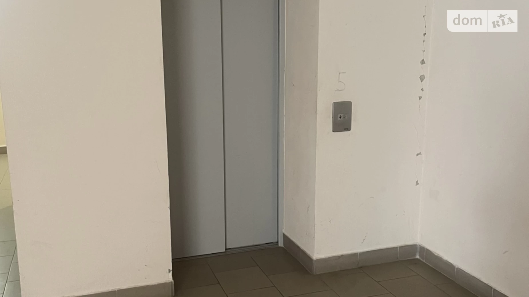 Продається 2-кімнатна квартира 76 кв. м у Одесі, вул. Старицького, 20/3 - фото 5