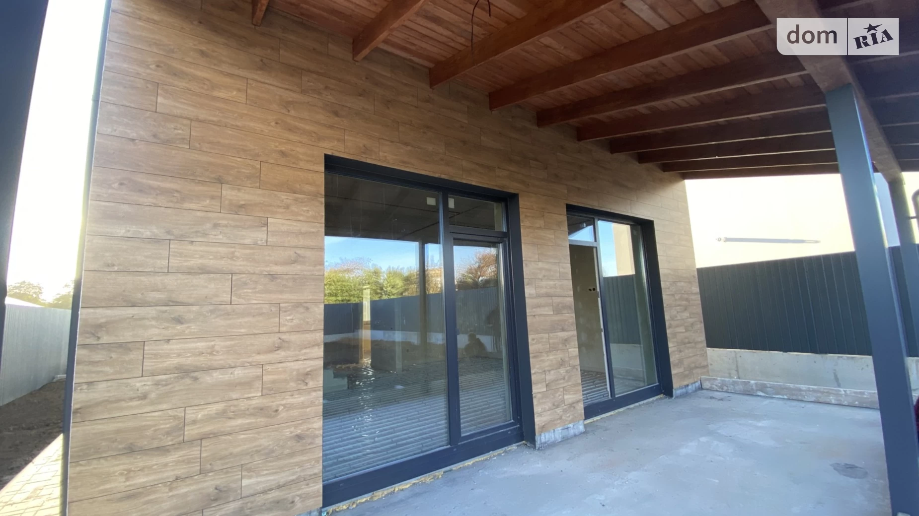 Продается дом на 2 этажа 133 кв. м с мебелью, цена: 165000 $ - фото 2