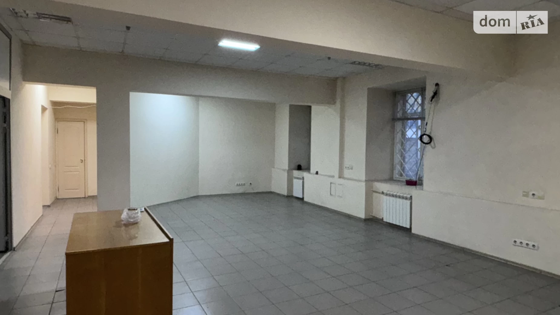 Сдается в аренду офис 135 кв. м в бизнес-центре, цена: 12500 грн - фото 3