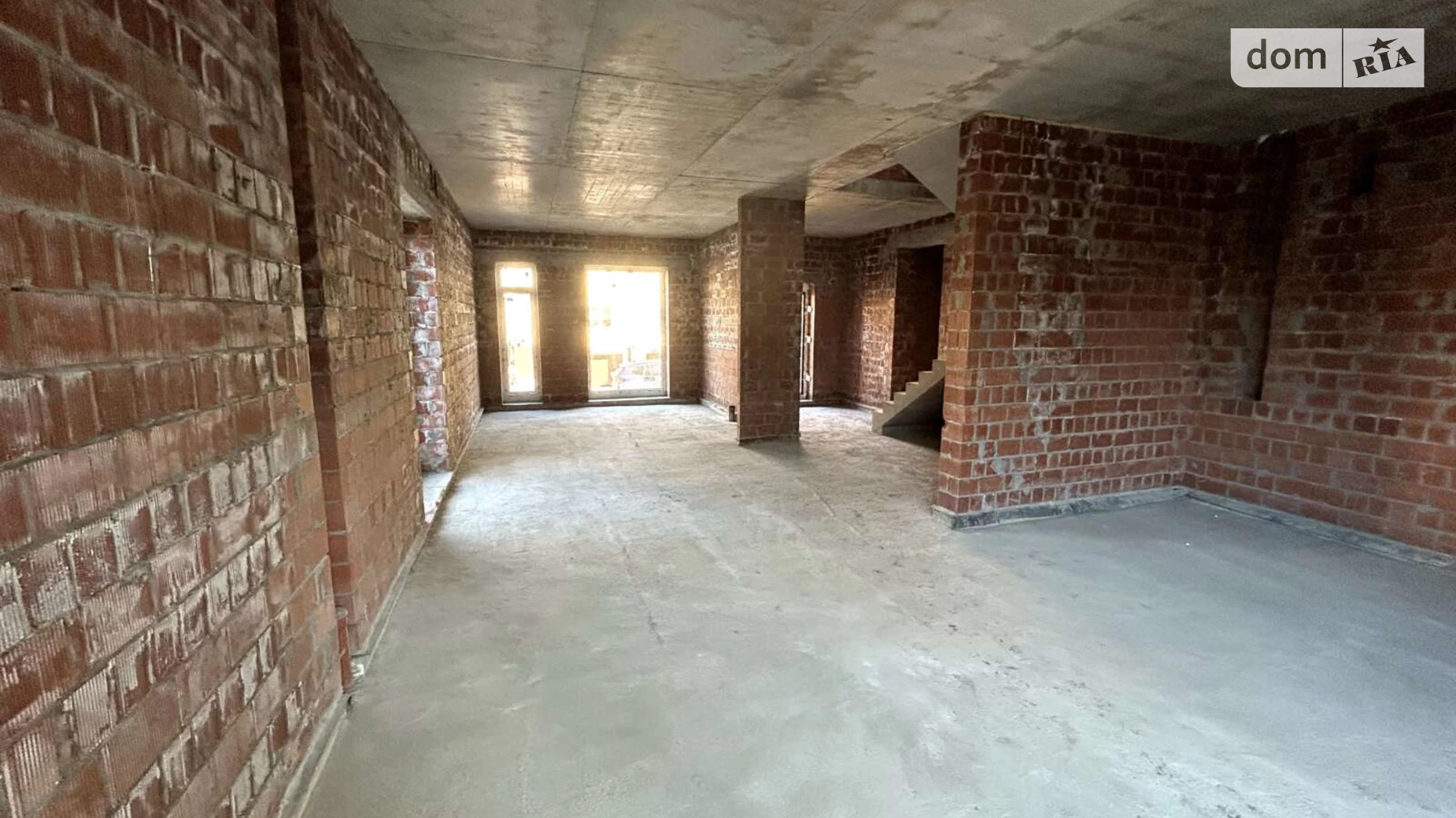 Продается дом на 2 этажа 166 кв. м с верандой, цена: 193000 $ - фото 2