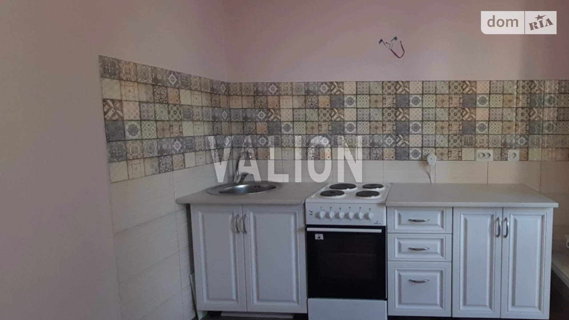 Продается 1-комнатная квартира 37 кв. м в Киеве, ул. Стеценко, 75Г - фото 2